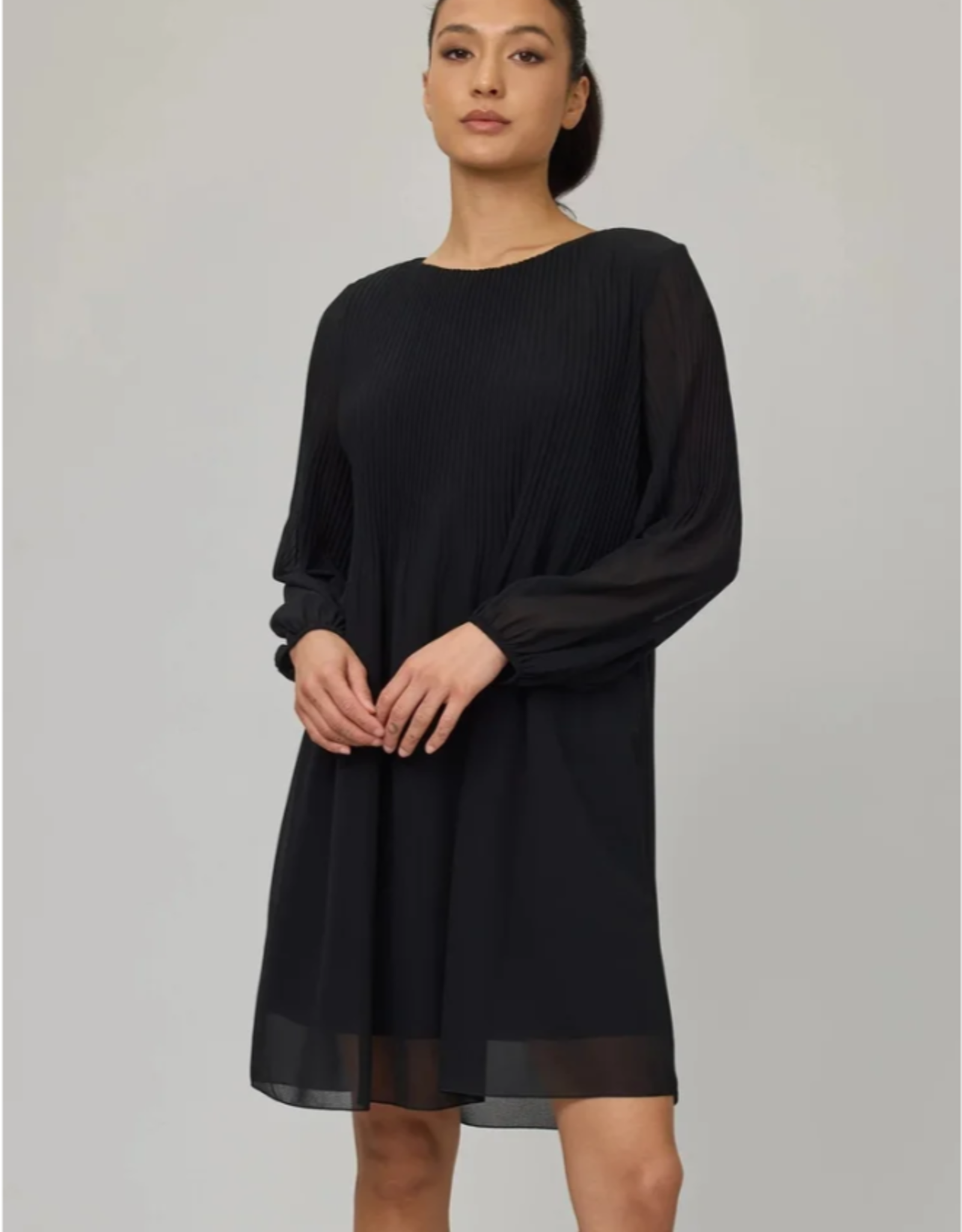 Pistache Pistache - 624373 Georgette Plissé Robe FW25