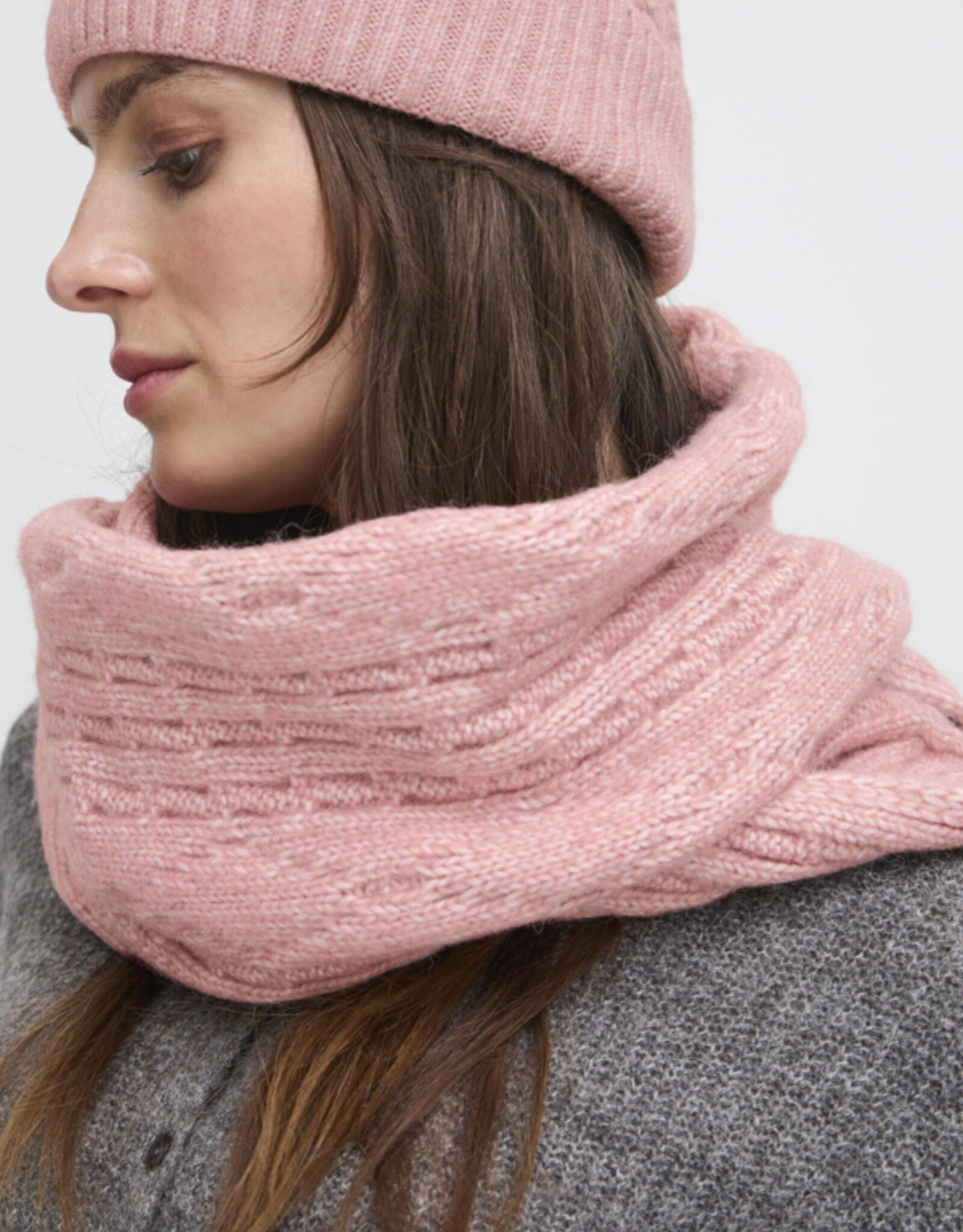 ICHI Ichi -  IALucy Scarf FW25