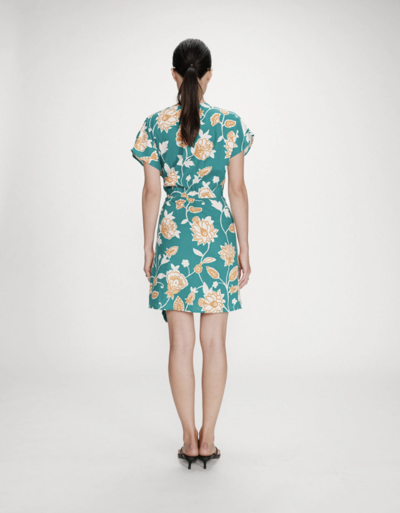 Grace & Mila Grace & Mila - Velora Robe SS26