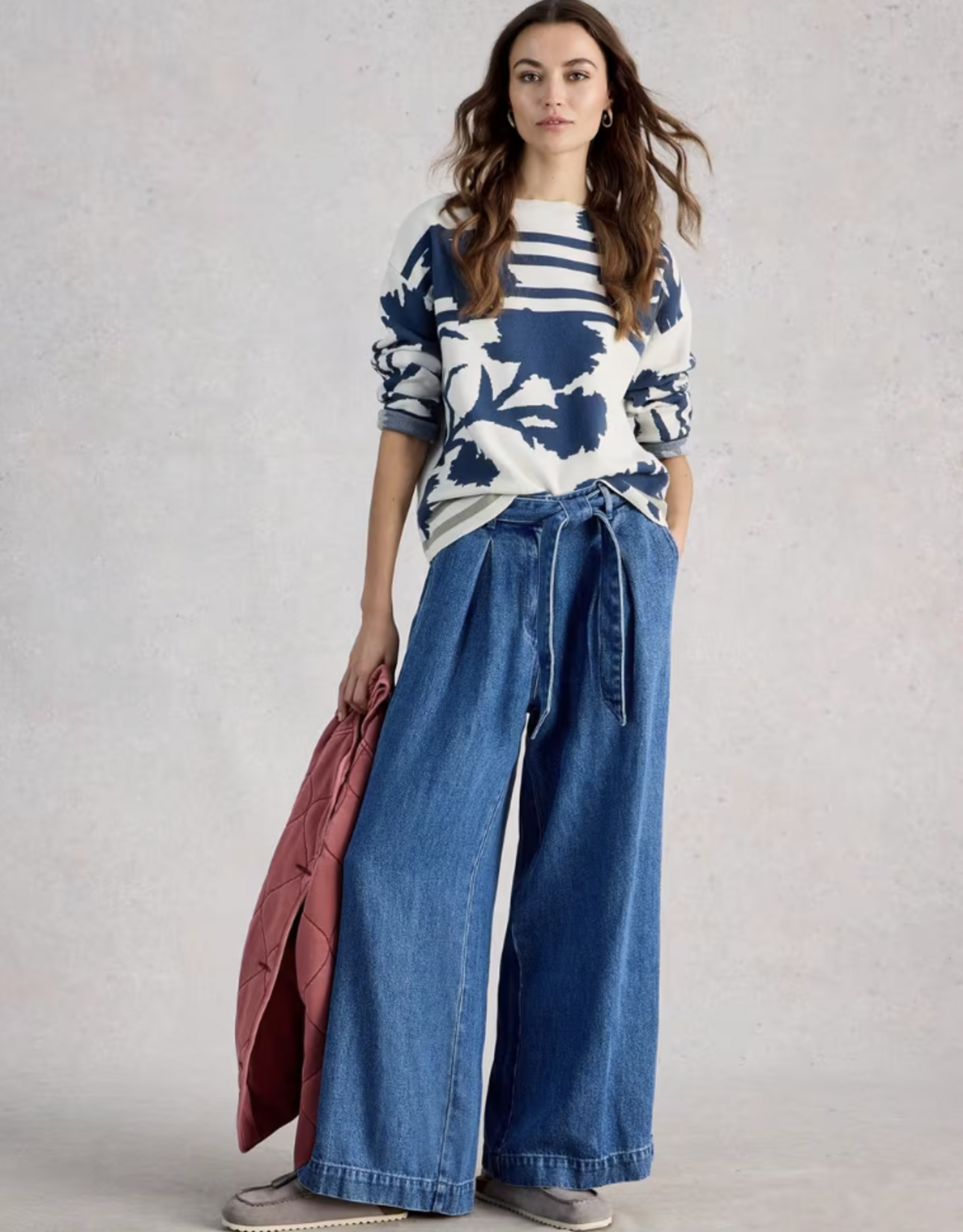 White Stuff White Stuff- 445411 Fabia Chandail fleuri Ivory multi SS26