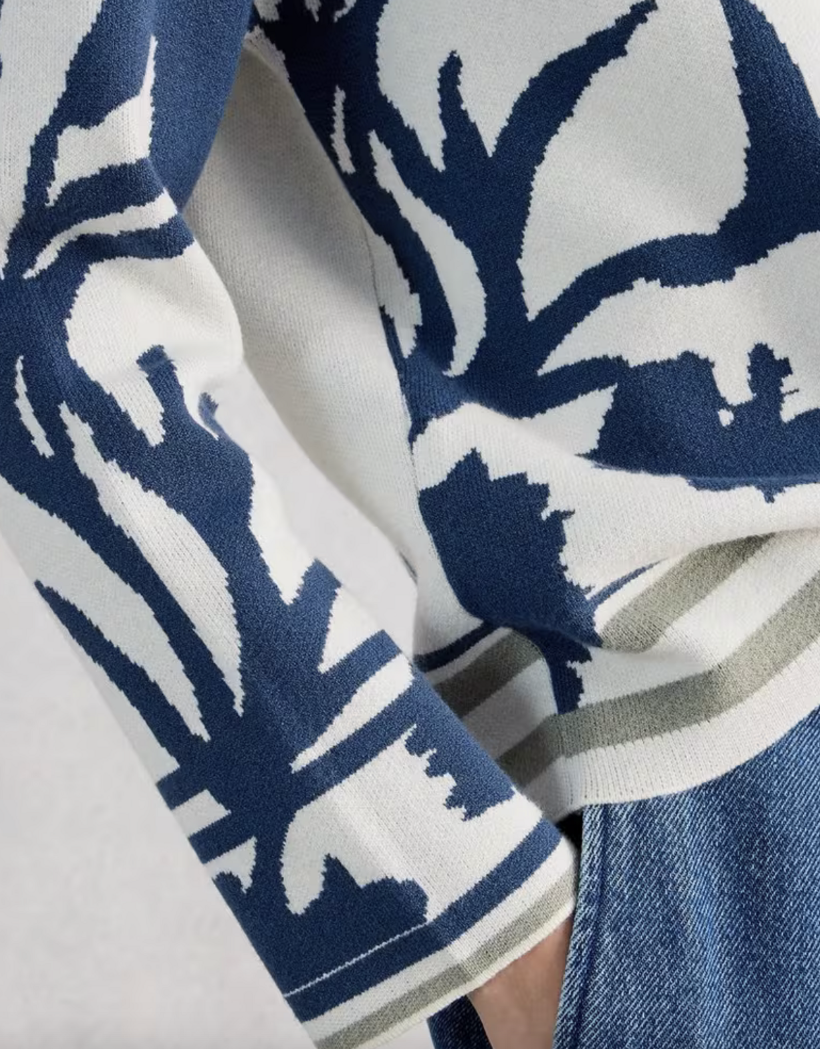 White Stuff White Stuff- 445411 Fabia Chandail fleuri Ivory multi SS26