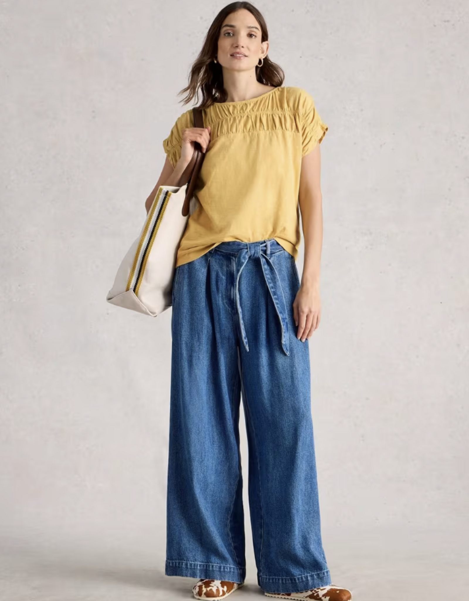 White Stuff White Stuff- 445540 Rachel Ruched Tee Lgt Yellow SS26