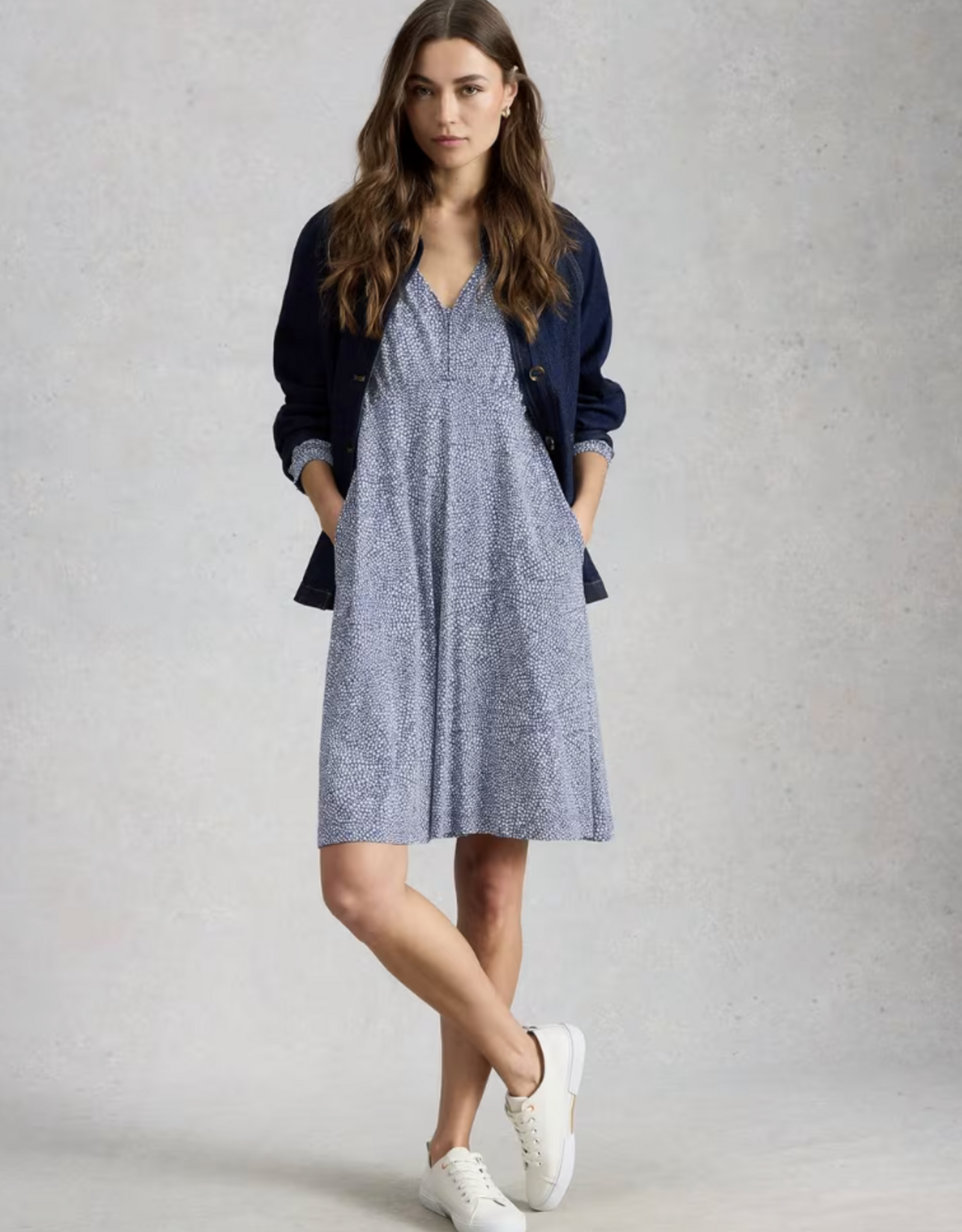 White Stuff White Stuff- 445237 Meg Jersey robe bleue MLT  SS26