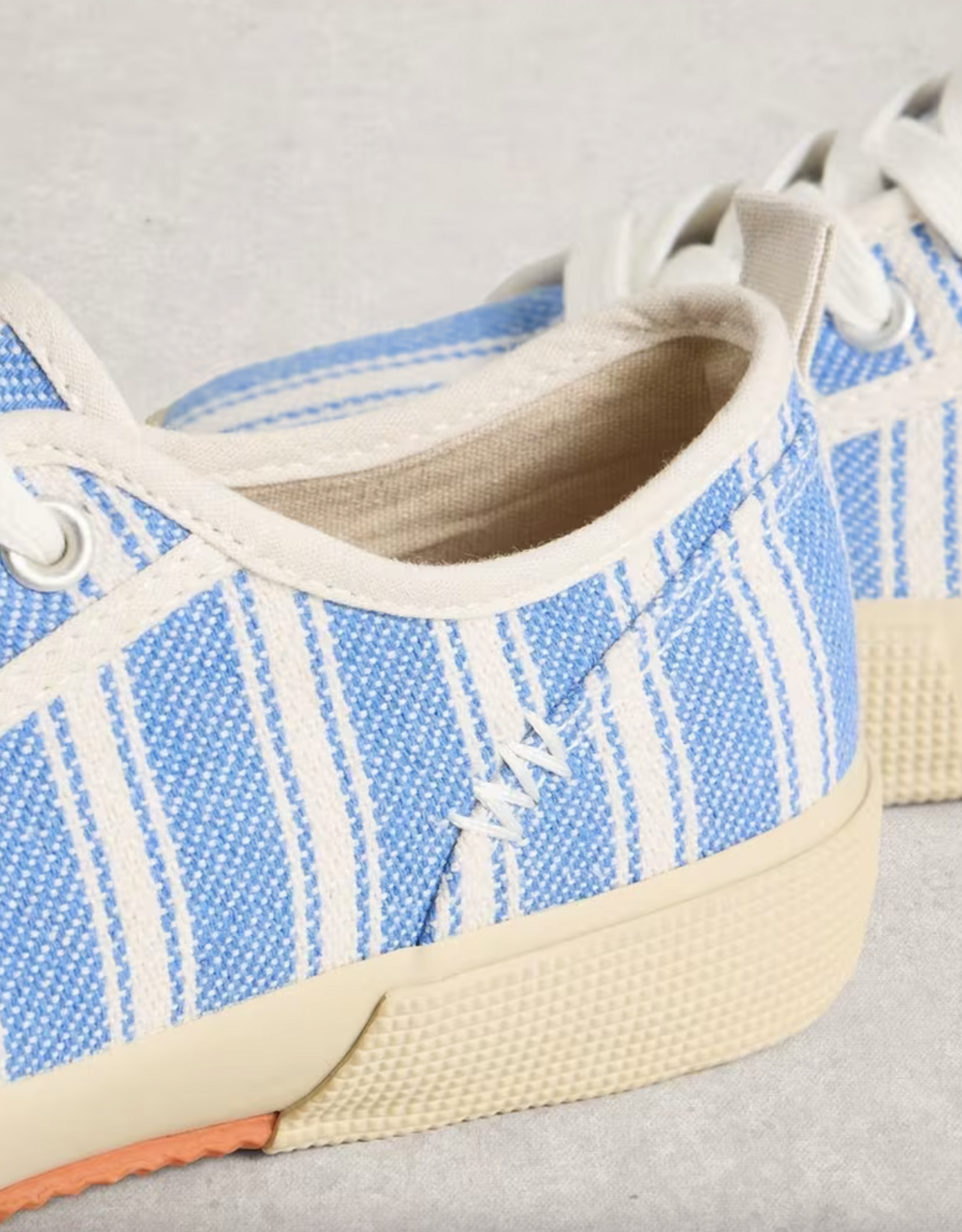 White Stuff White Stuff- 445069 Pippa canvas Lace up Trainer (2 clrs) SS26