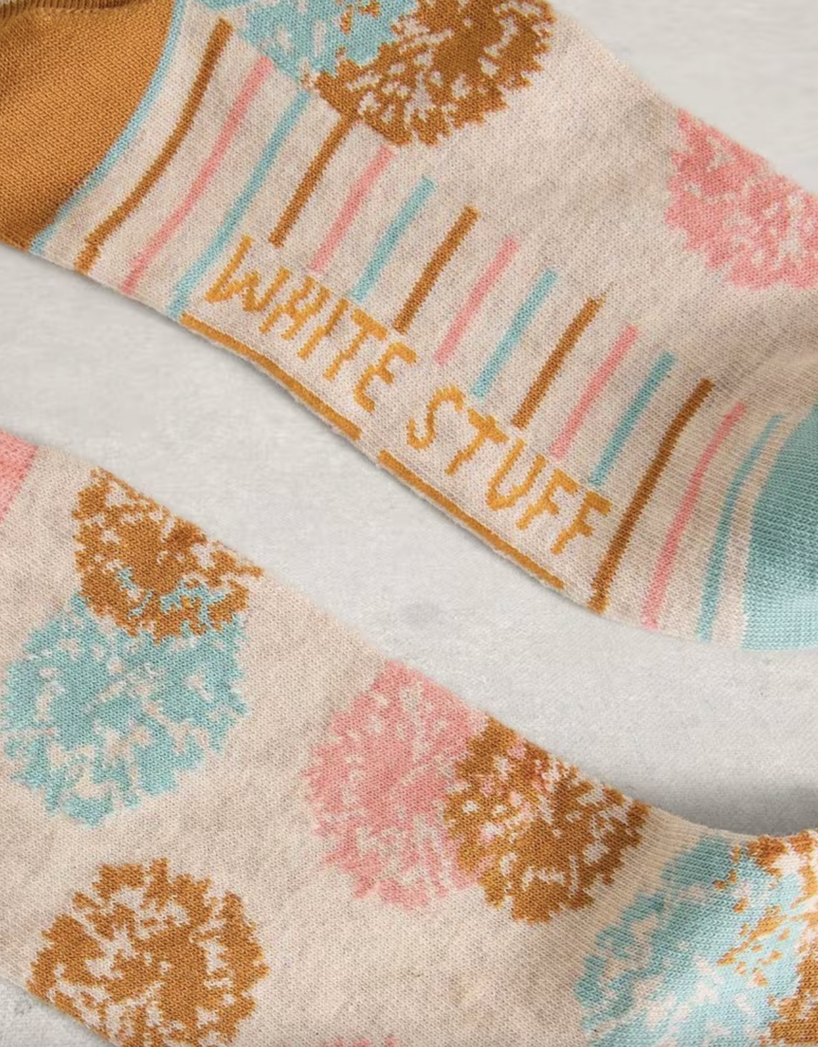 White Stuff White Stuff- 445154 Dandelion Floral ankle bas SS26