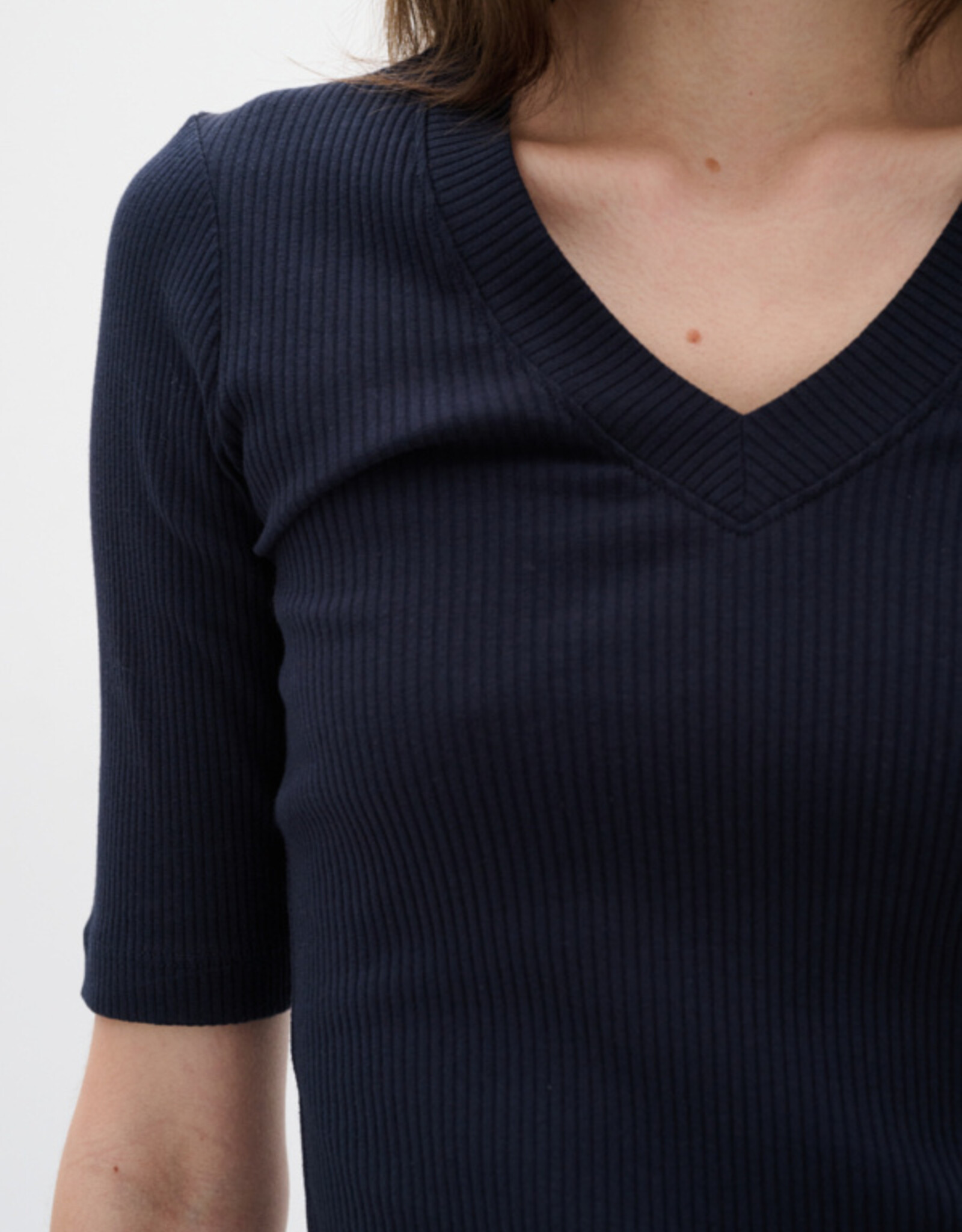 Inwear InWear - DagnaIW V-neck T-Shirt SS26