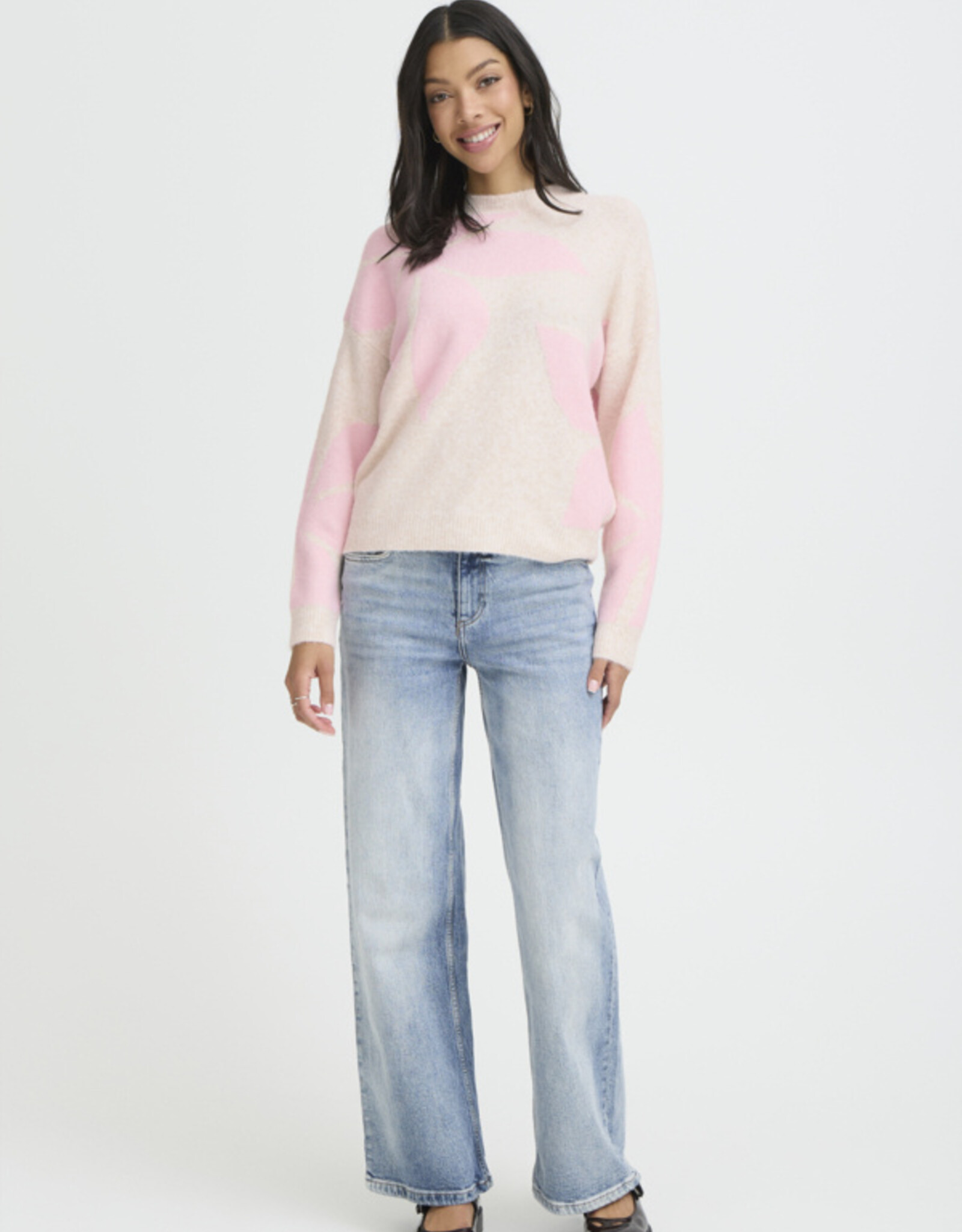 b. young B. young- Byomea  Flower Chandail  3 SS26