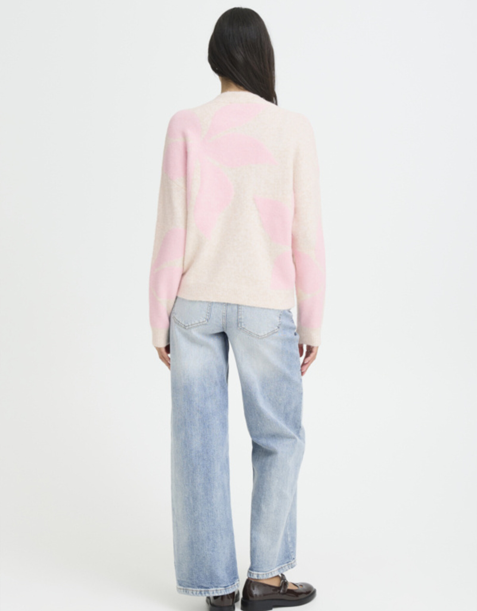 b. young B. young- Byomea  Flower Chandail  3 SS26