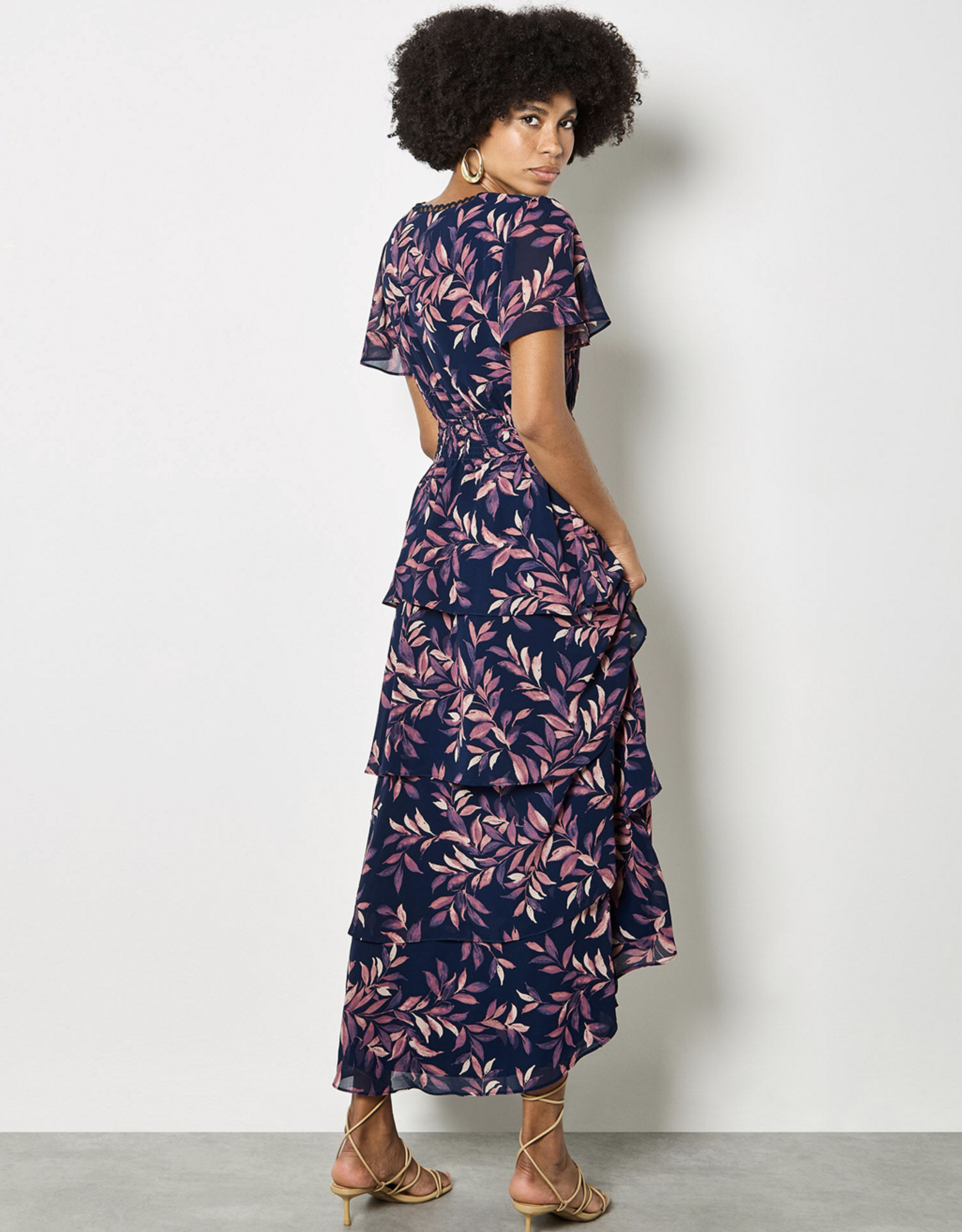 Apricot Apricot - Tiered imprimés de feuilles Robe