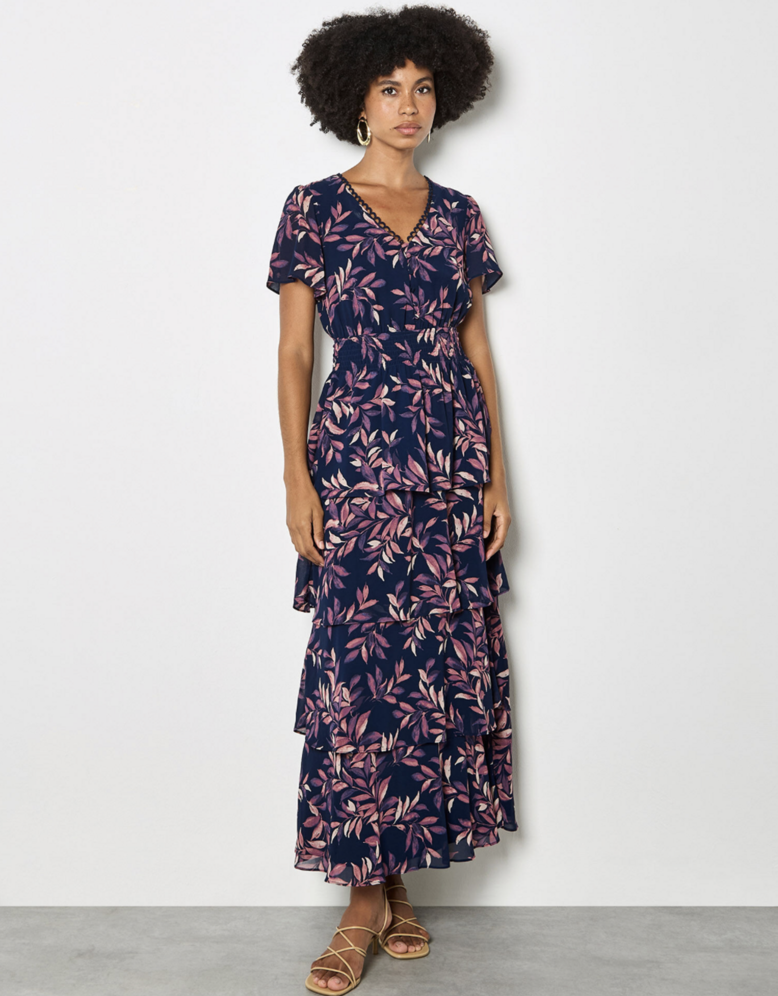 Apricot Apricot - Tiered imprimés de feuilles Robe