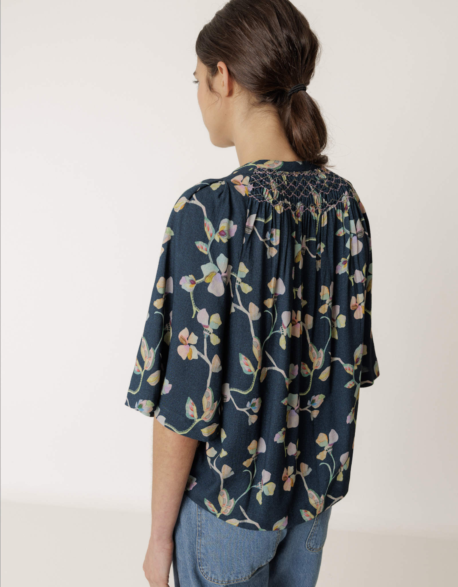 Indi & Cold Indi & Cold - VV26AD102 Smock-Detail Chemise SS26