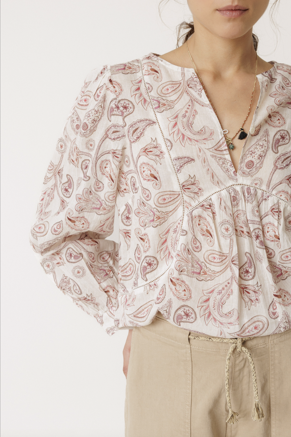 Indi & Cold Indi & Cold - VV26KI131 Hemstitch-Details Blouse SS26