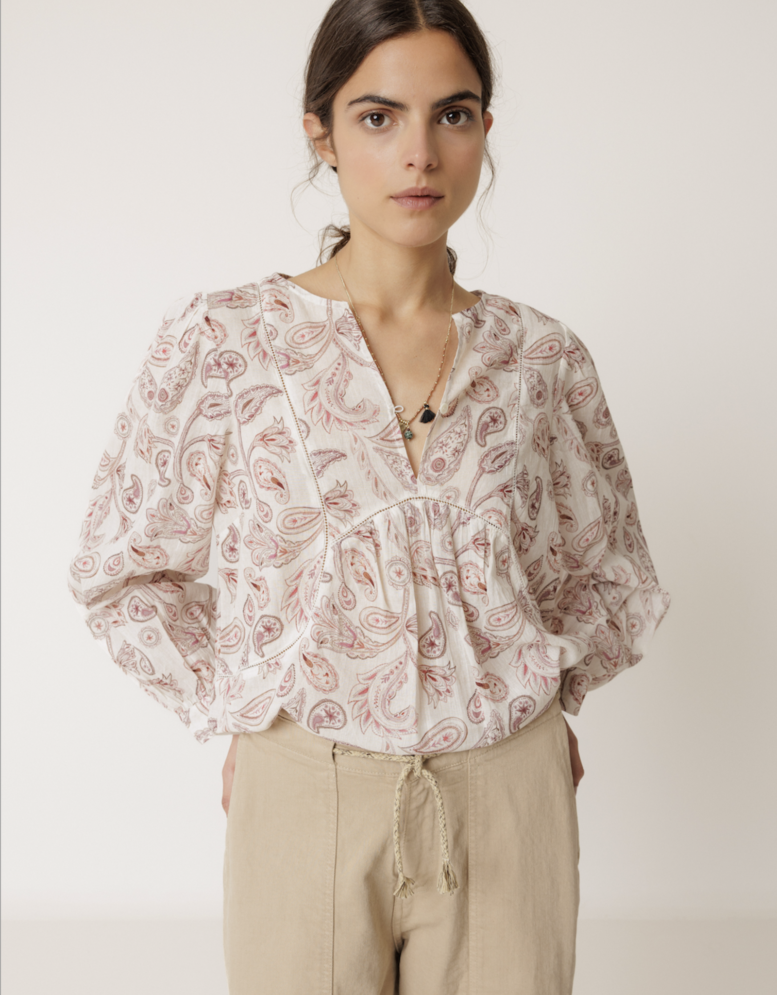 Indi & Cold Indi & Cold - VV26KI131 Hemstitch-Details Blouse SS26