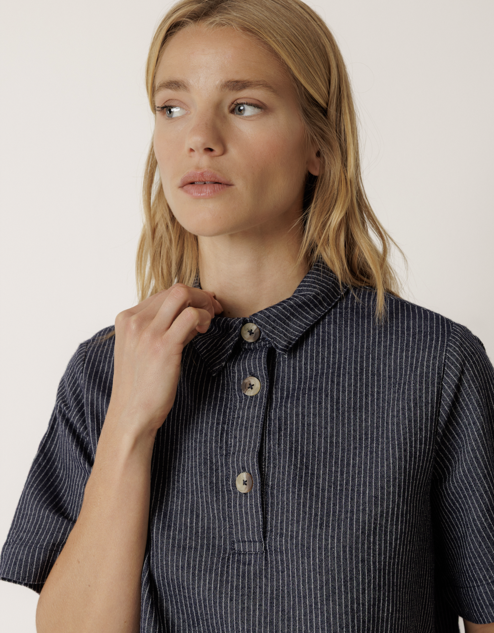 Indi & Cold Indi & Cold - VV26MI272 Chemise Rayée avec Cordon