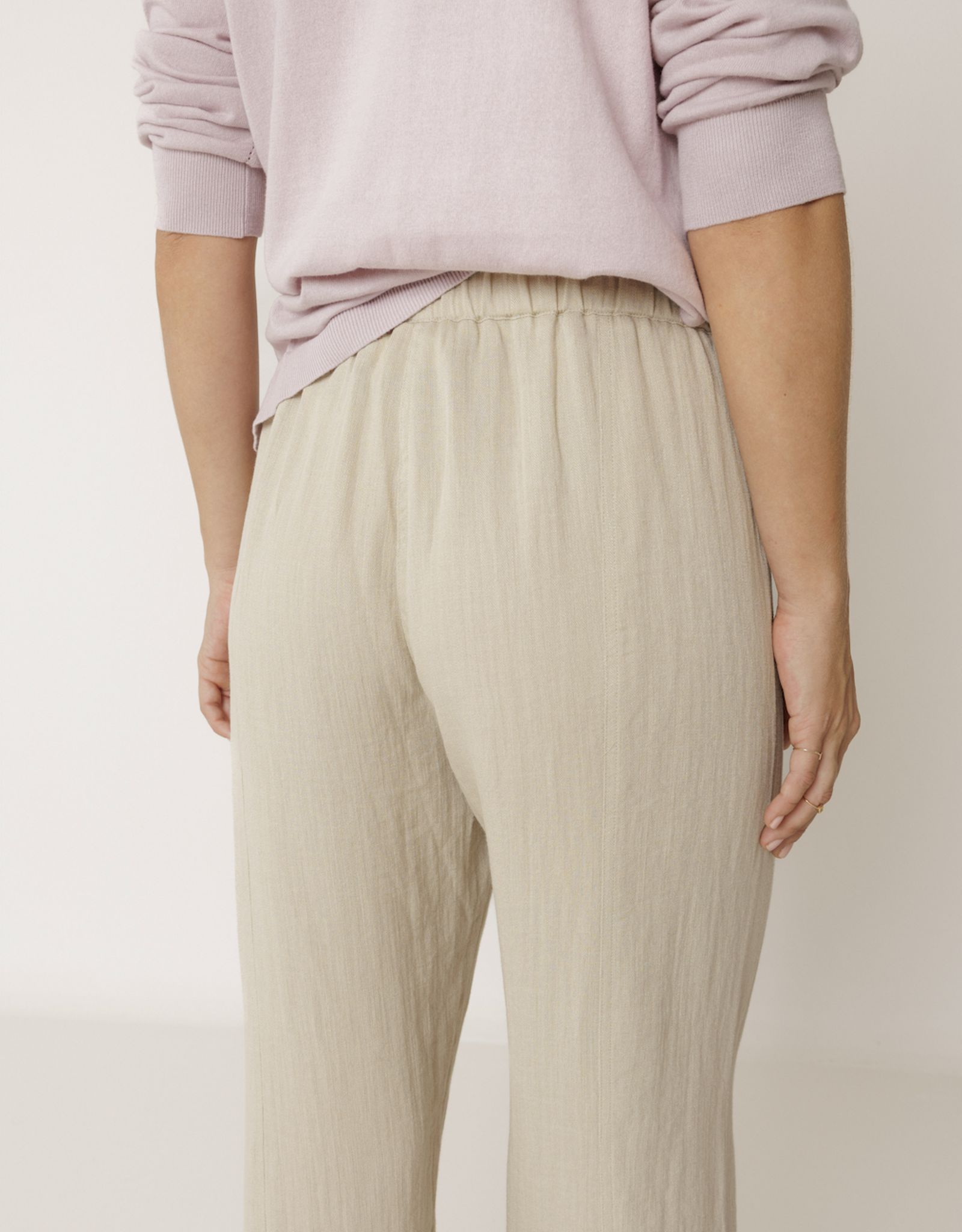 Indi & Cold Indi & Cold - VV26NM290 Pantalon fluide avec cordon SS26