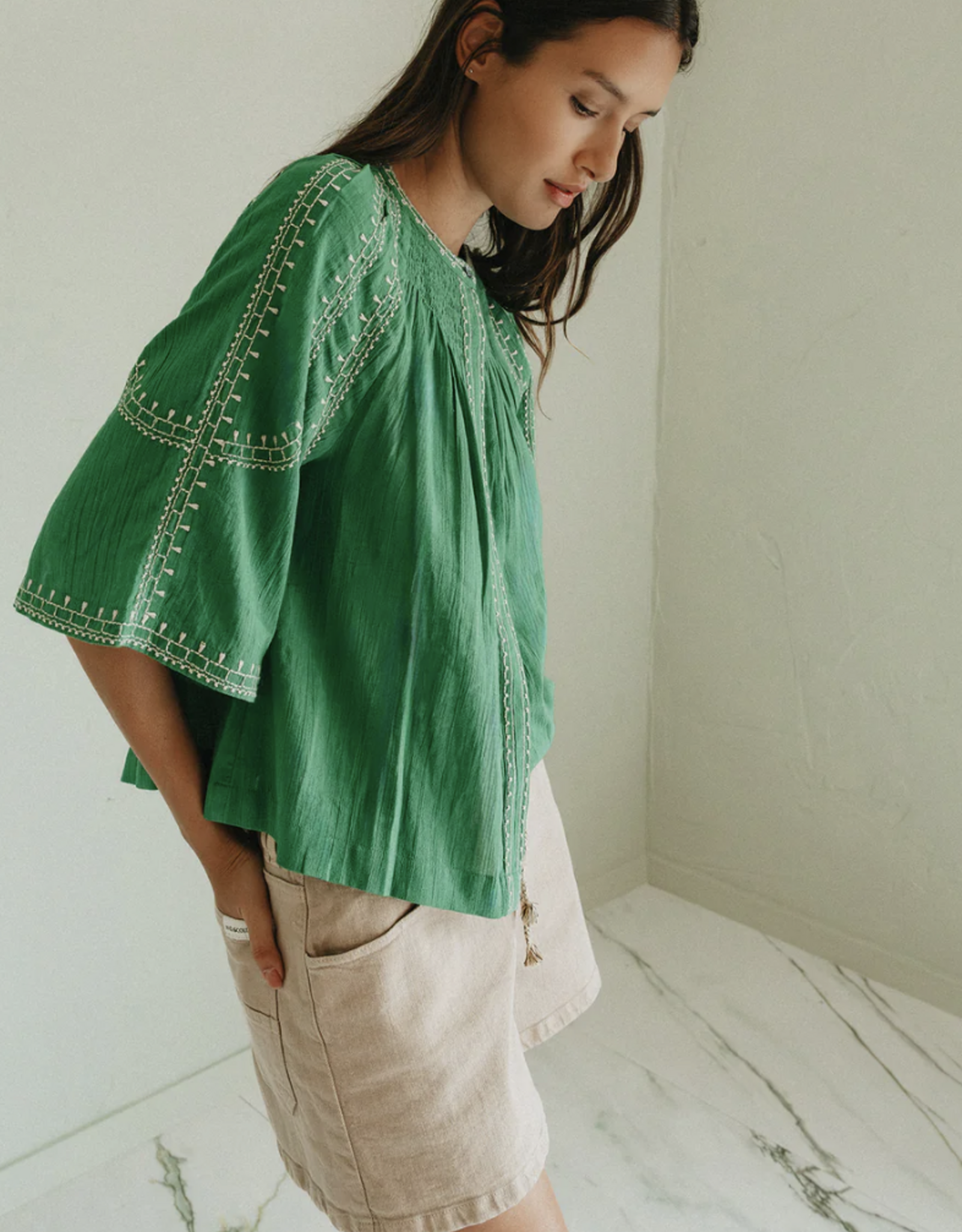 Indi & Cold Indi & Cold  - VV26AD185 Bell-Sleeve Shirt SS26