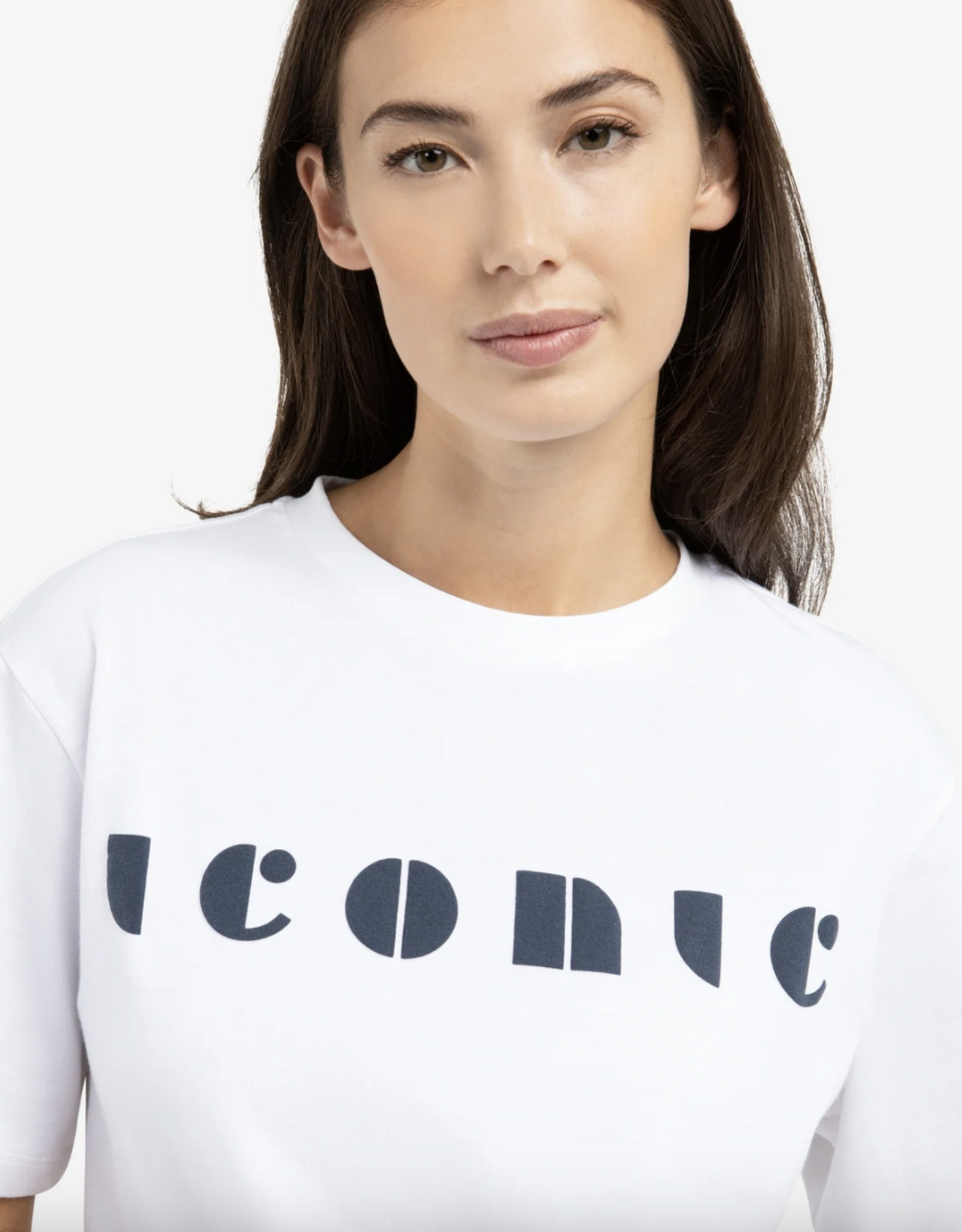 Yaya Yaya - 01719086 "Iconic" Tshirt SS26