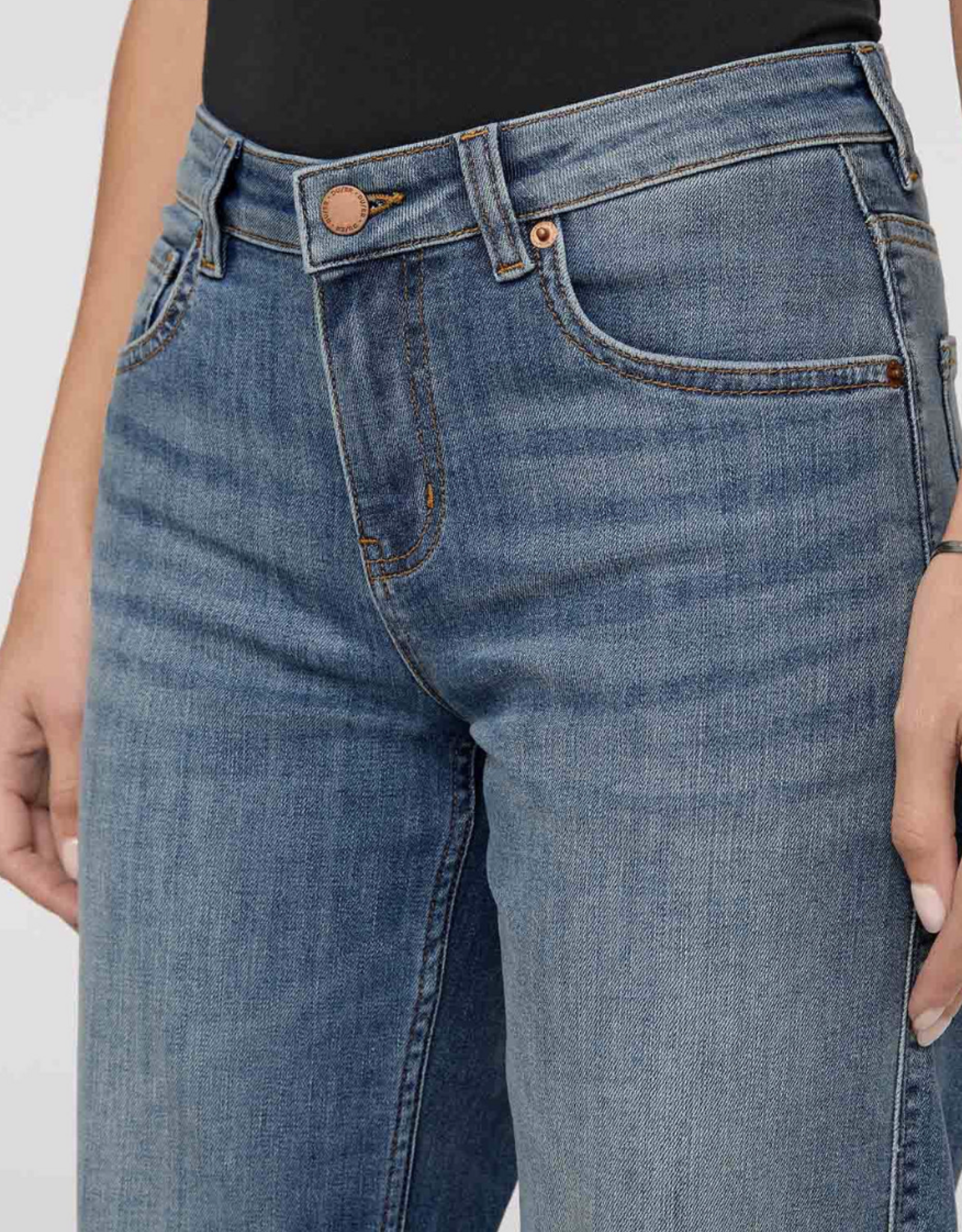 DU/ER DU/ER- WFLR6030 Performance Denim Mid rise straight SS26