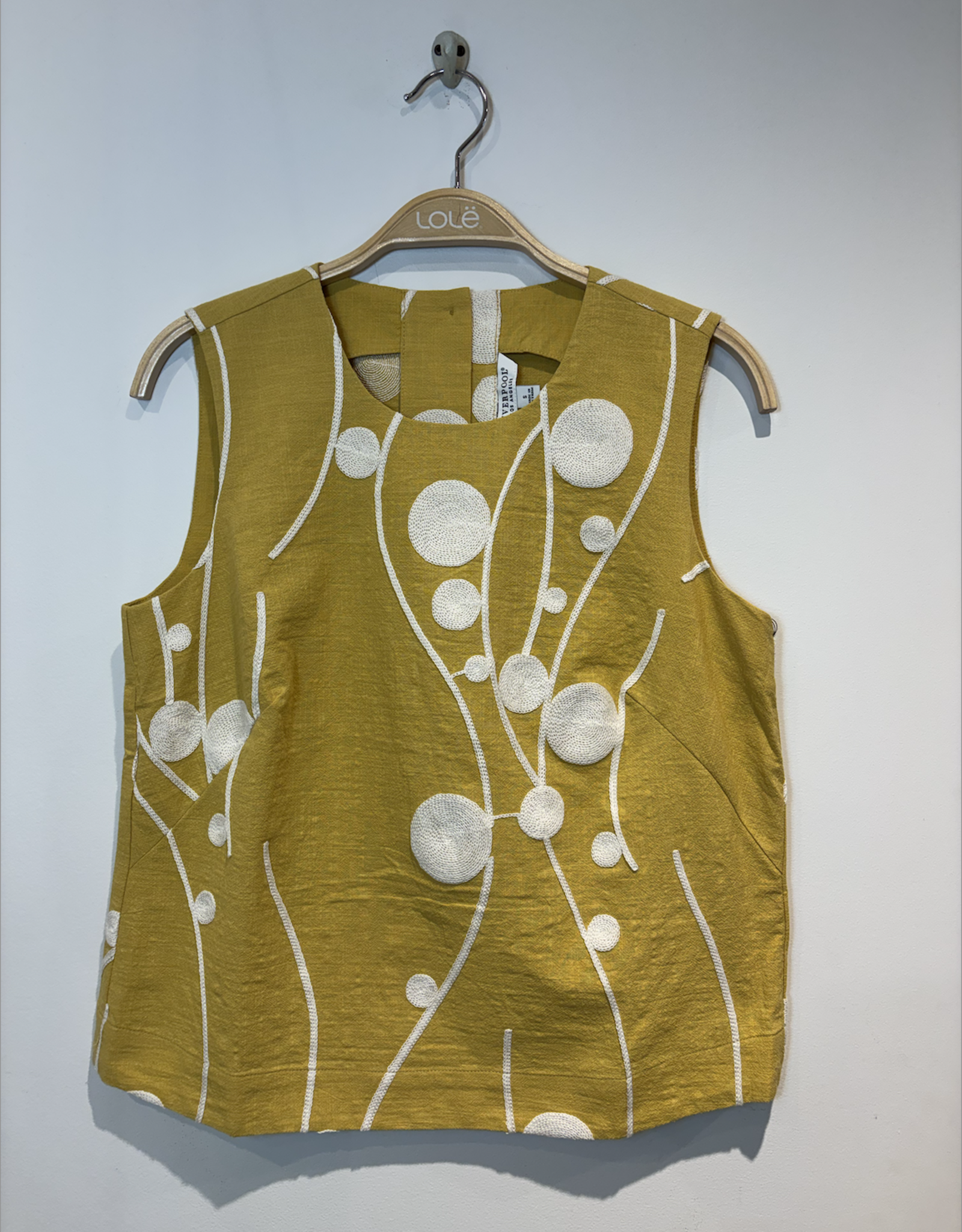 Liverpool Liverpool - LM8K53WV97 Sleeveless Button Back Woven Top SS26