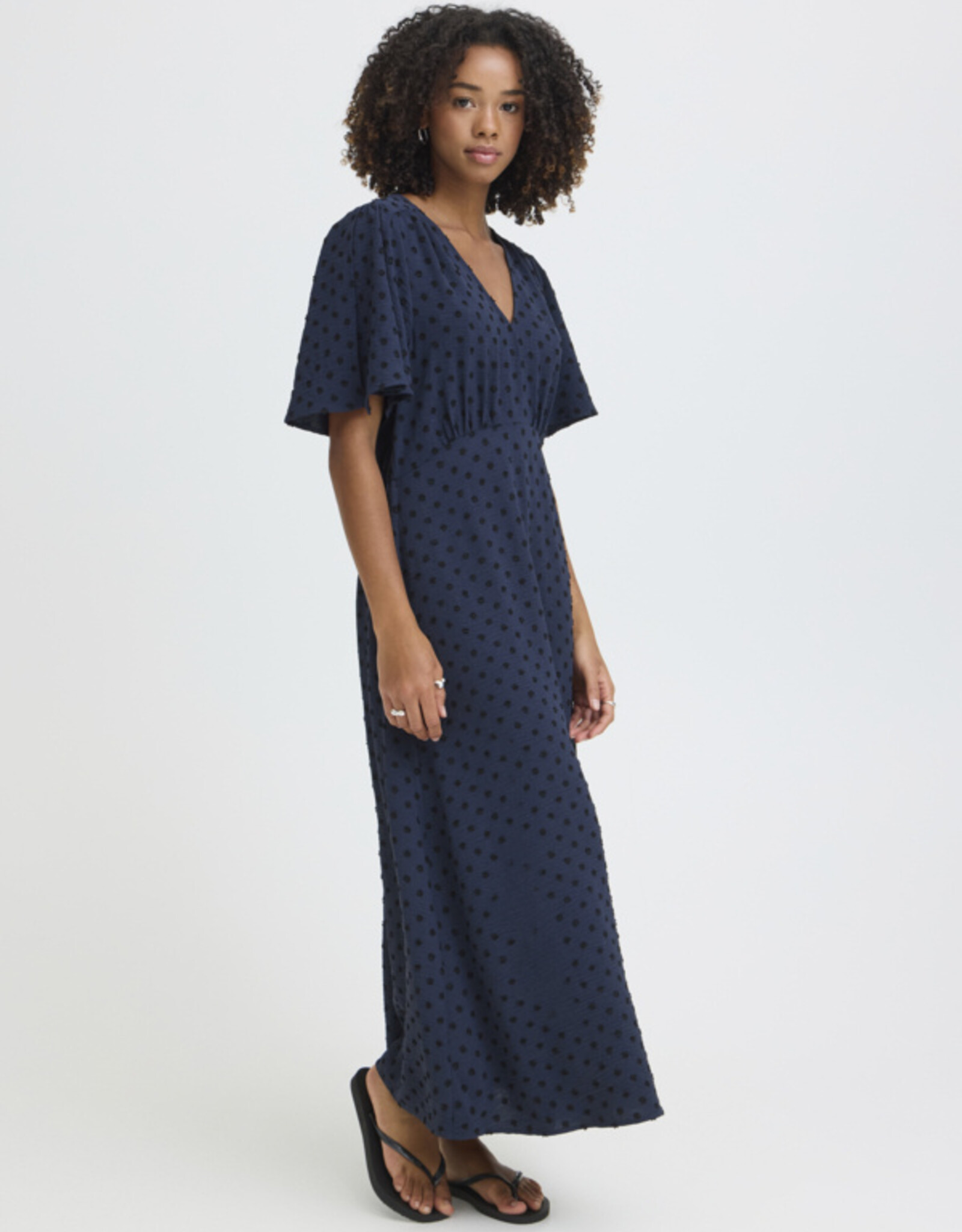 ICHI Ichi- Ihzabby Robe SS26