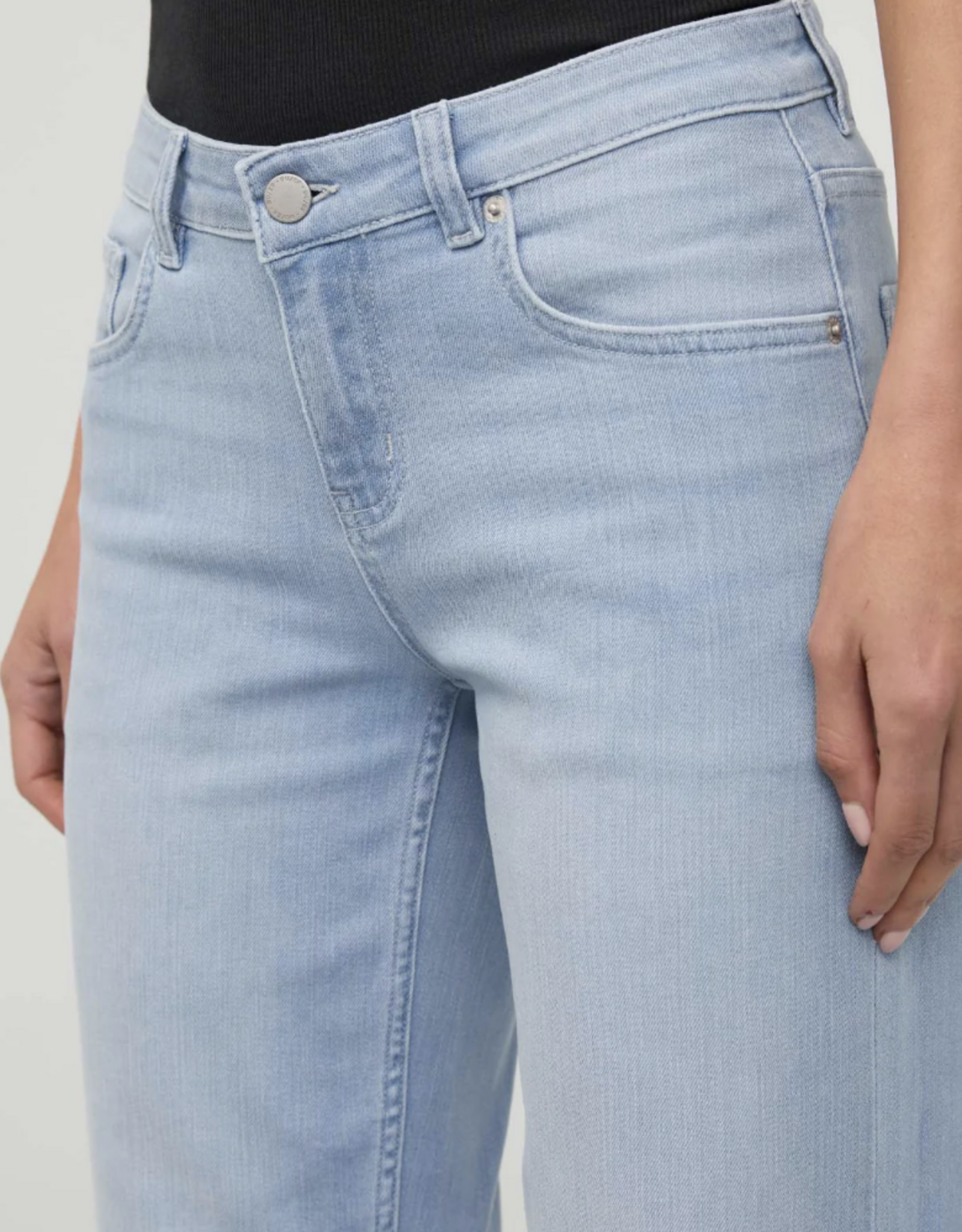 DU/ER DU/ER- WFLR5534 Performance Denim Mid Rise Straight SS26