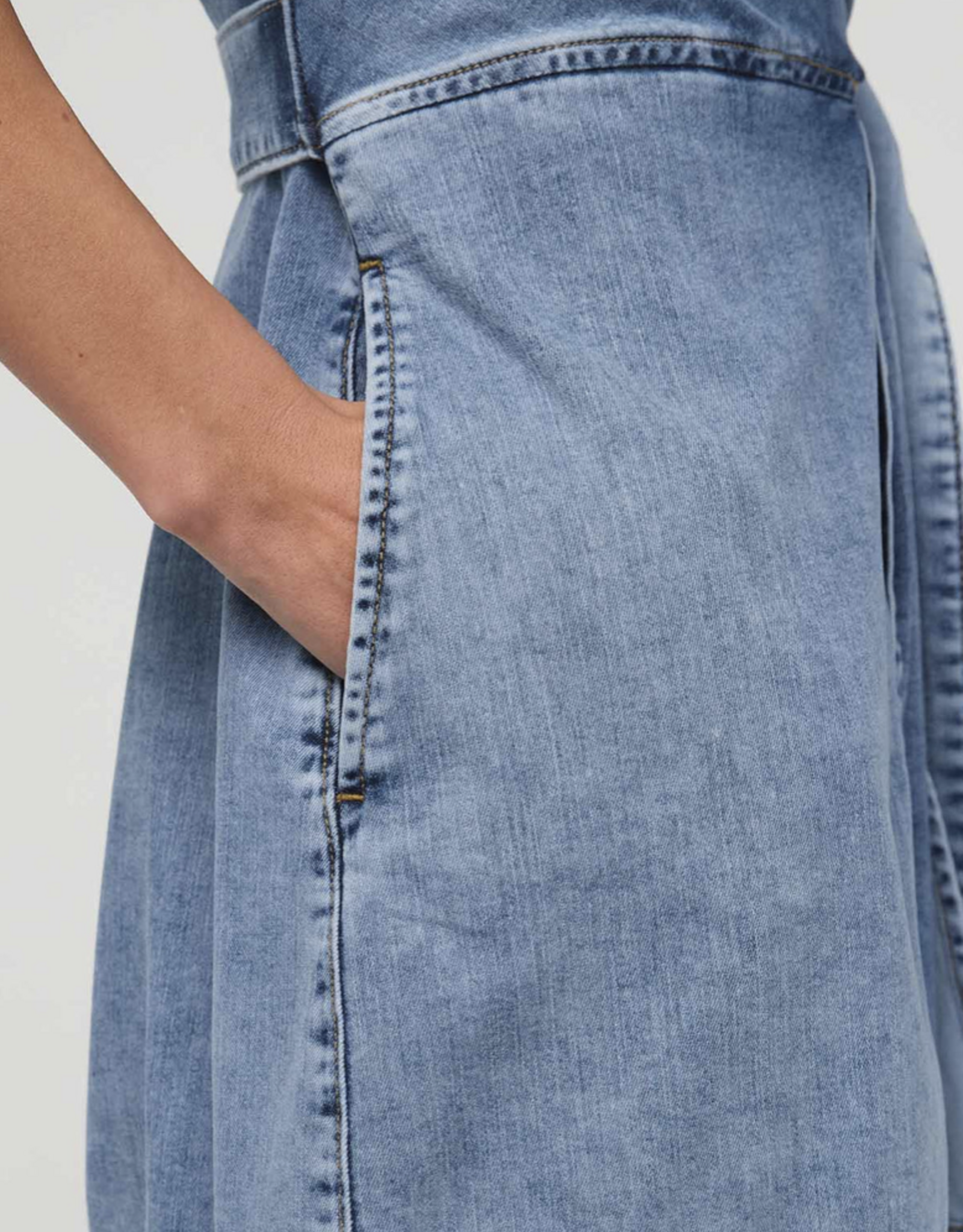 DU/ER DU/ER- WKWR5203  Performance Denim Lite Wrap Shirt Robe SS26