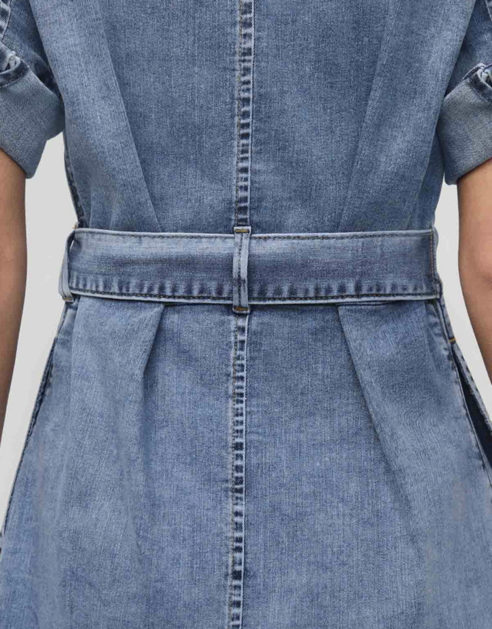 DU/ER DU/ER- WKWR5203  Performance Denim Lite Wrap Shirt Robe SS26