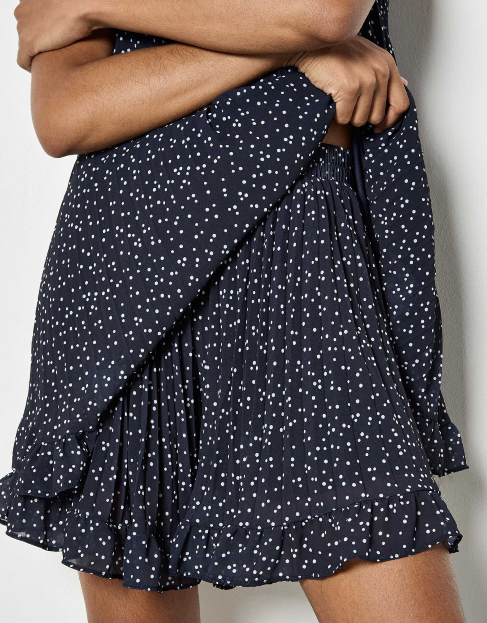 Apricot Apricot - Micro Spot Plisse Mini Skort SS26