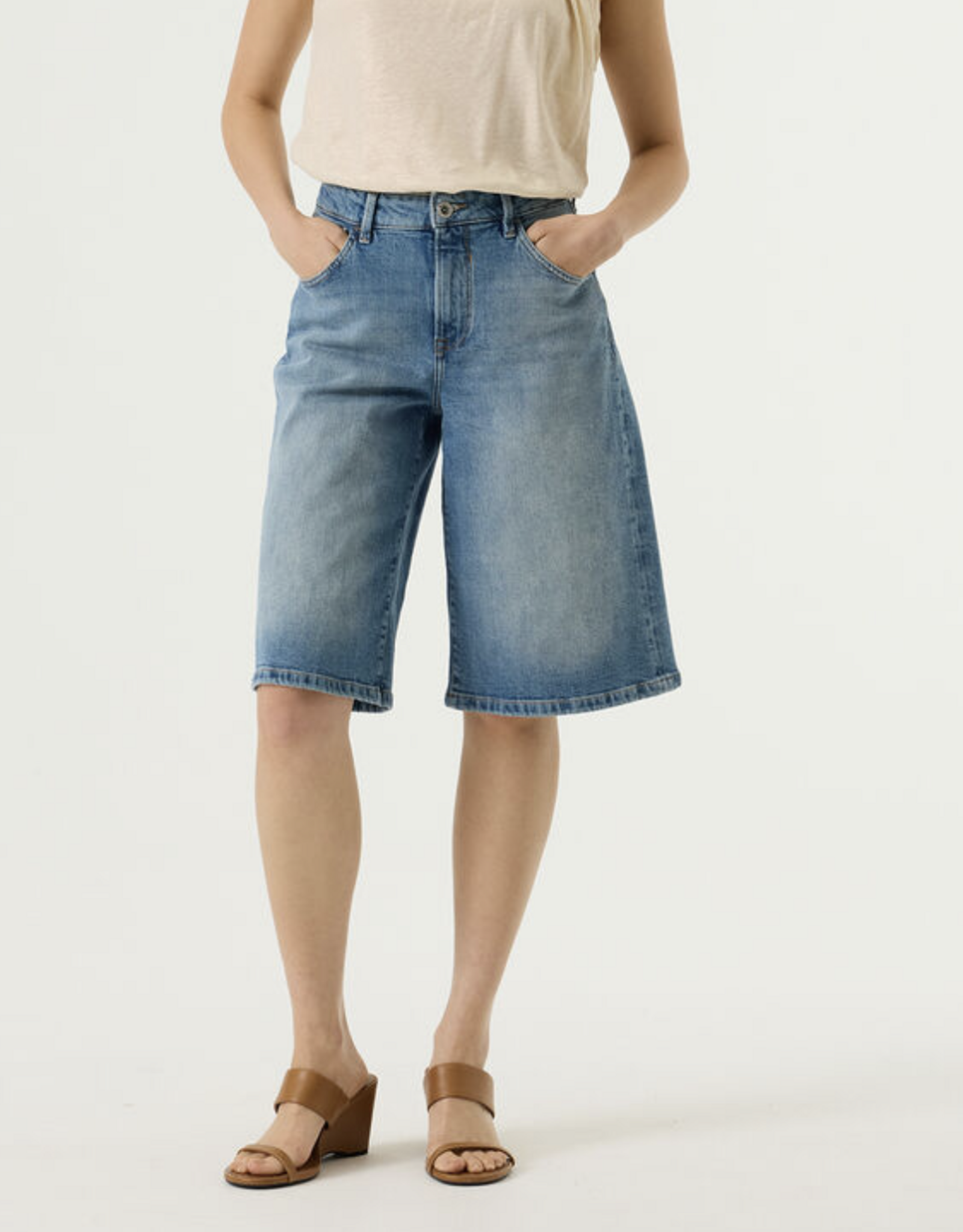 Garcia Garcia - P260346 Celia Long Bermuda SS26