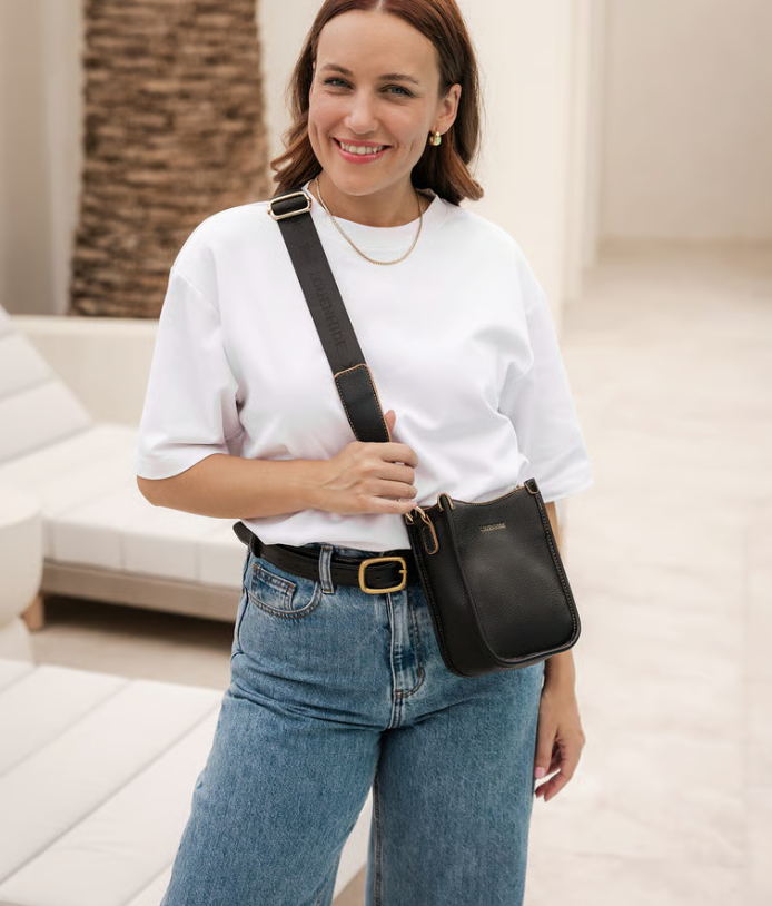 Louenhide Louenhide- Parker Logo Crossbody bag