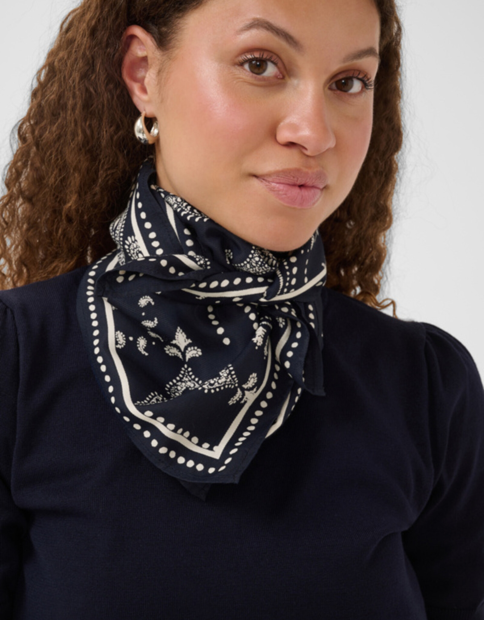 Saint Tropez - Stephanie Scarf FW26