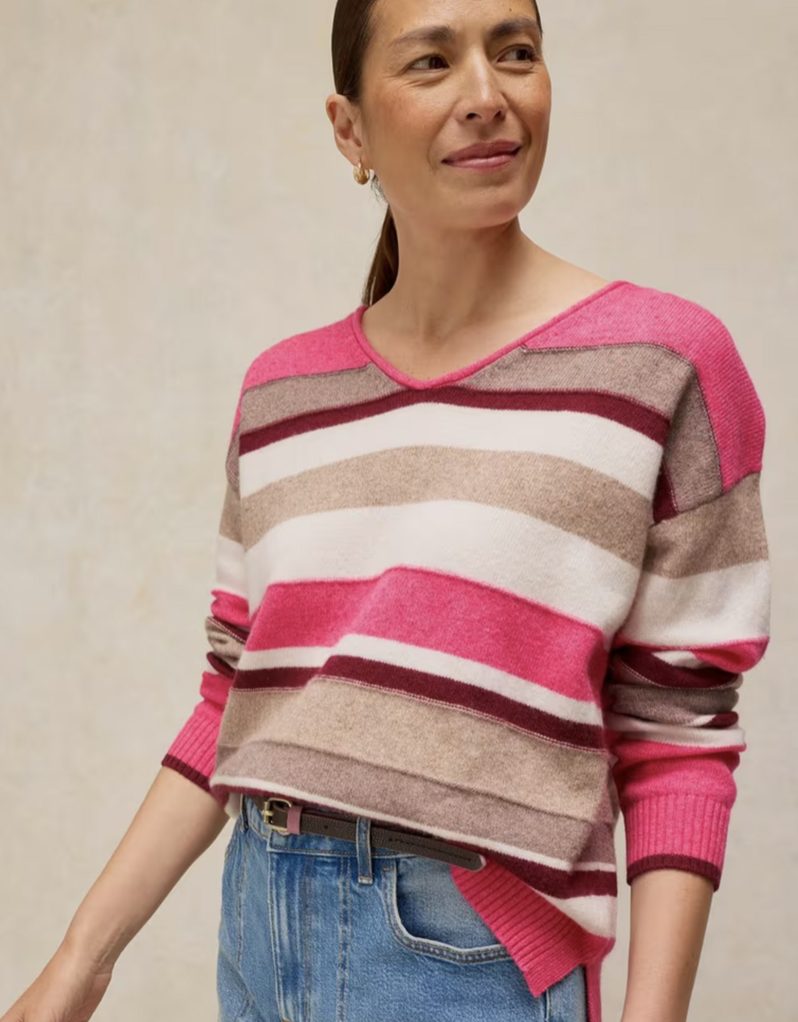 White Stuff White Stuff- 446733 Sansa v-neck sweater FW26