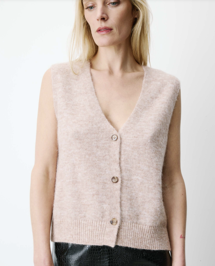 Grace & Mila Cardigan Nars