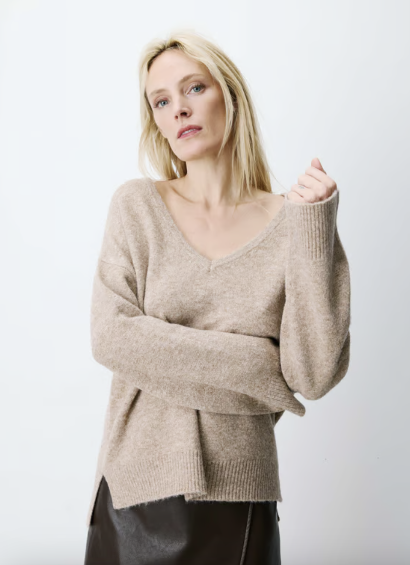 Grace & Mila Salvador Sweater