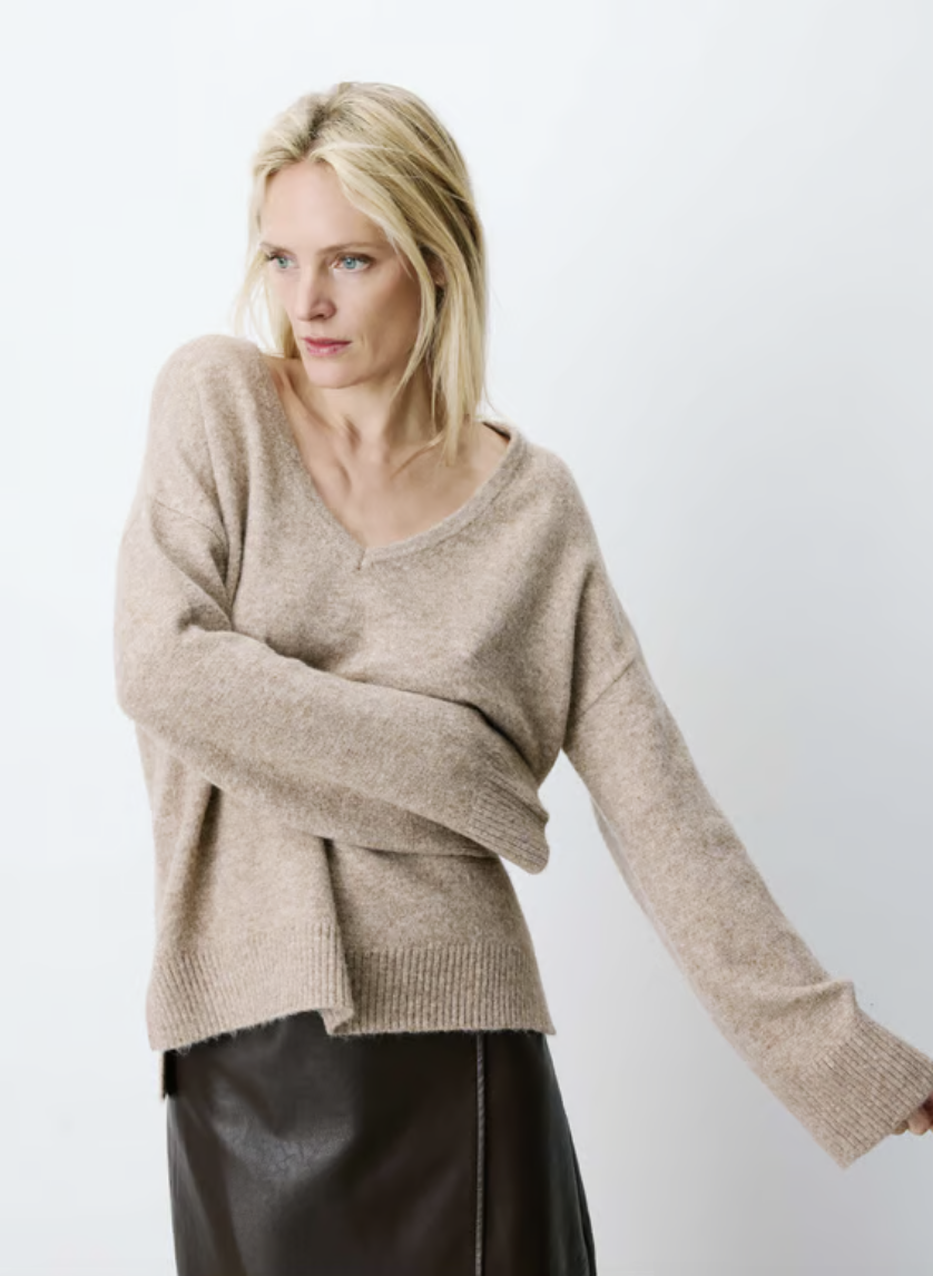 Grace & Mila Salvador Sweater