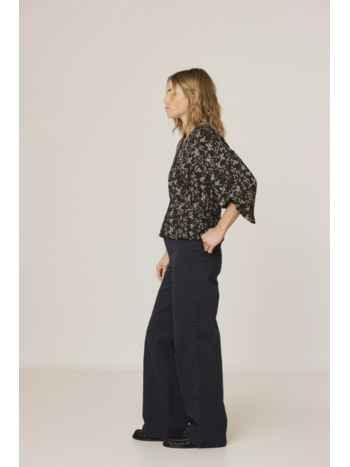 Indi & Cold Indi & Cold - Blouse Romantique VI26KI121