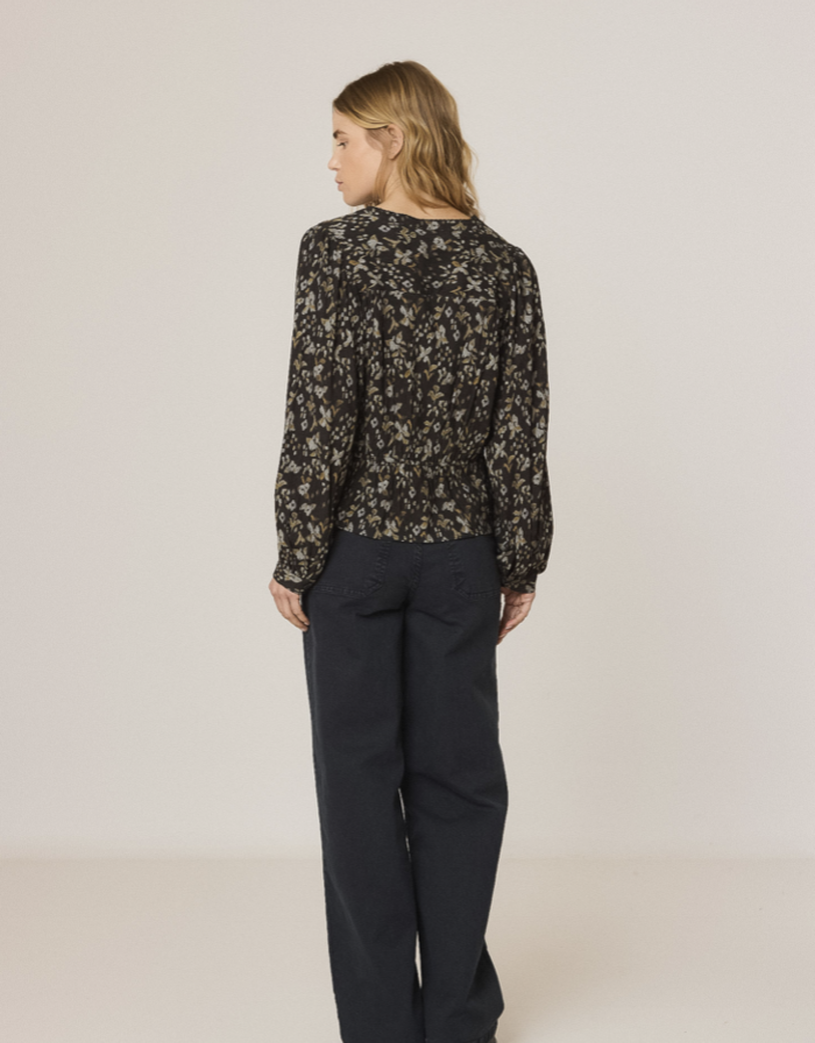 Indi & Cold Indi & Cold - Blouse Romantique VI26KI121