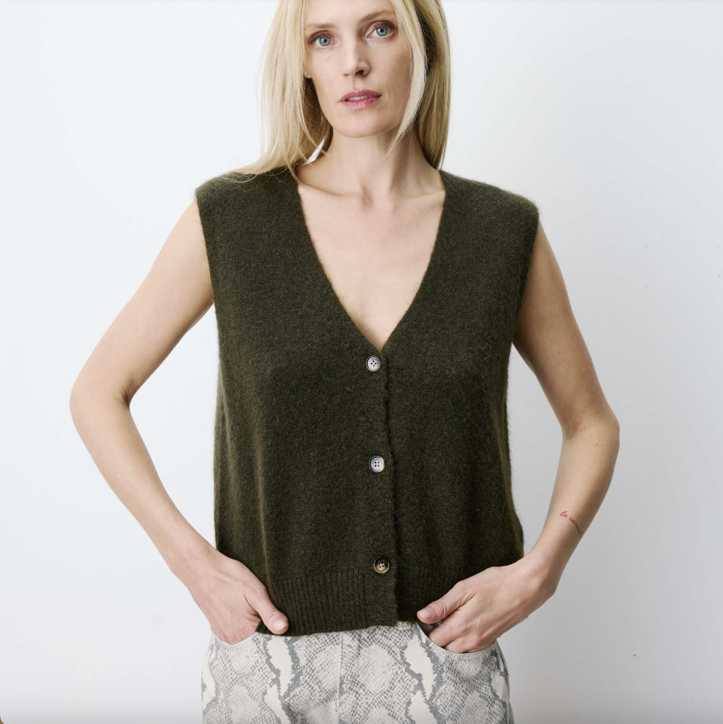 Grace & Mila Cardigan Nars