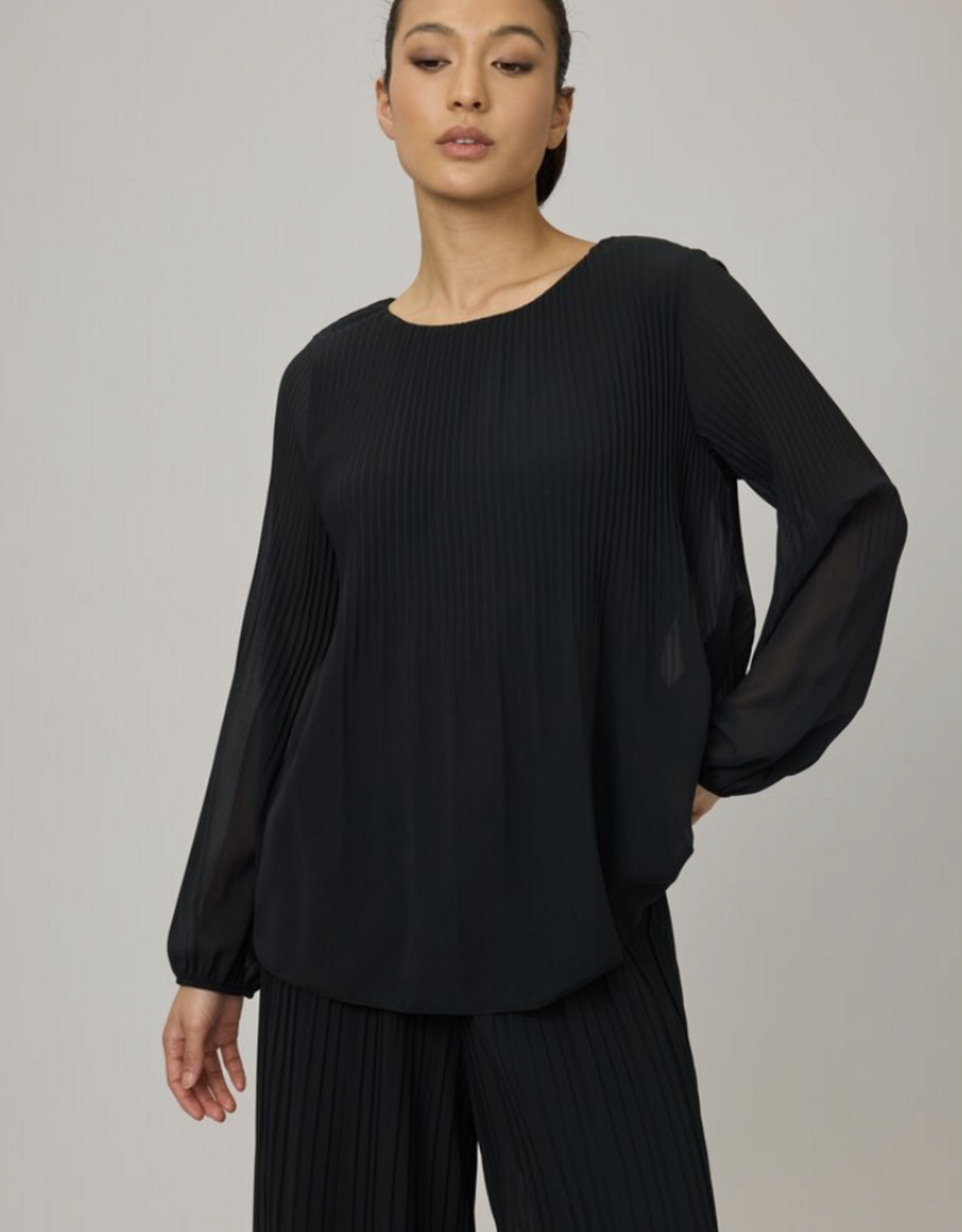 Pistache Pistache - R0389 Blouse en Georgette Plissée