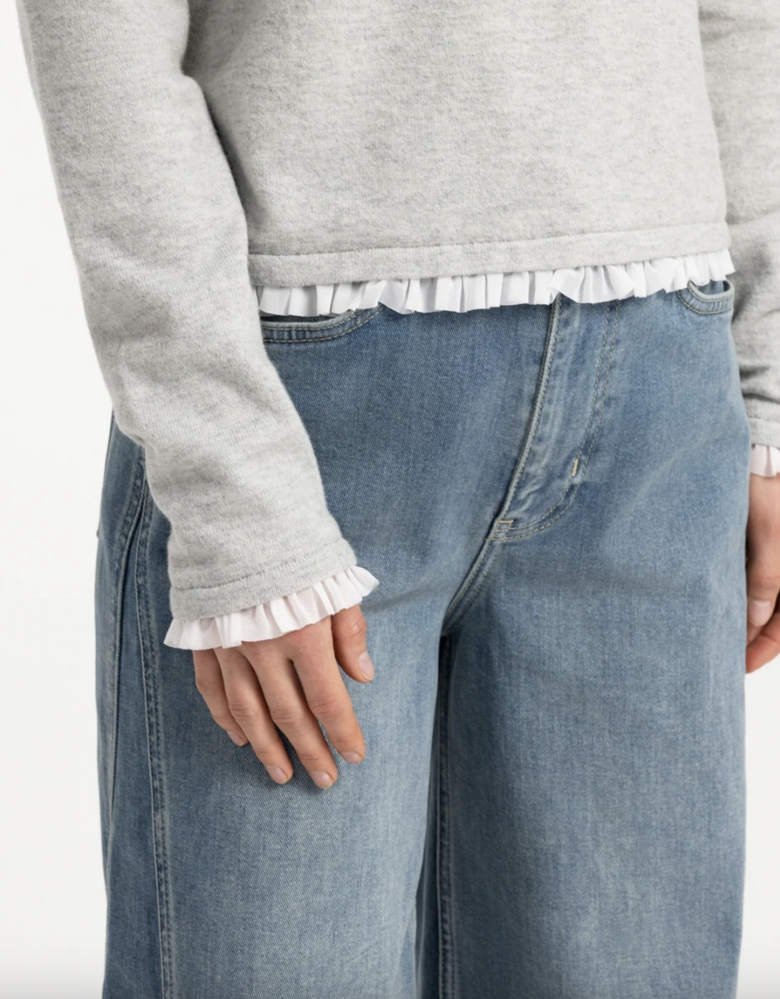 Yaya Yaya- Sweater with ruffle woven cuffs  01000625