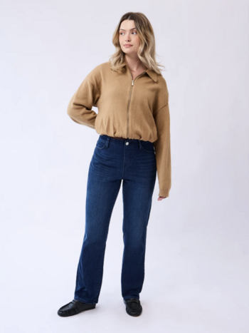 Yoga Jeans 3070 Chloe Straight Pull on jeans