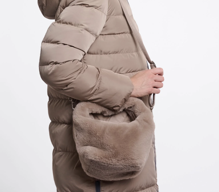 Rino & Pelle Sac à bandoulière en fourrure Vegane "Cheryl"