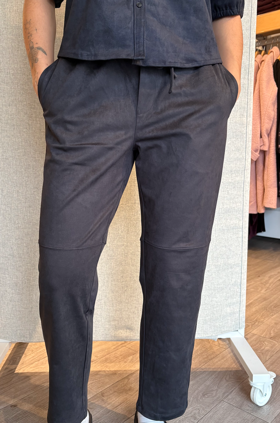 Melissa Nepton Pantalon en suède Pablo