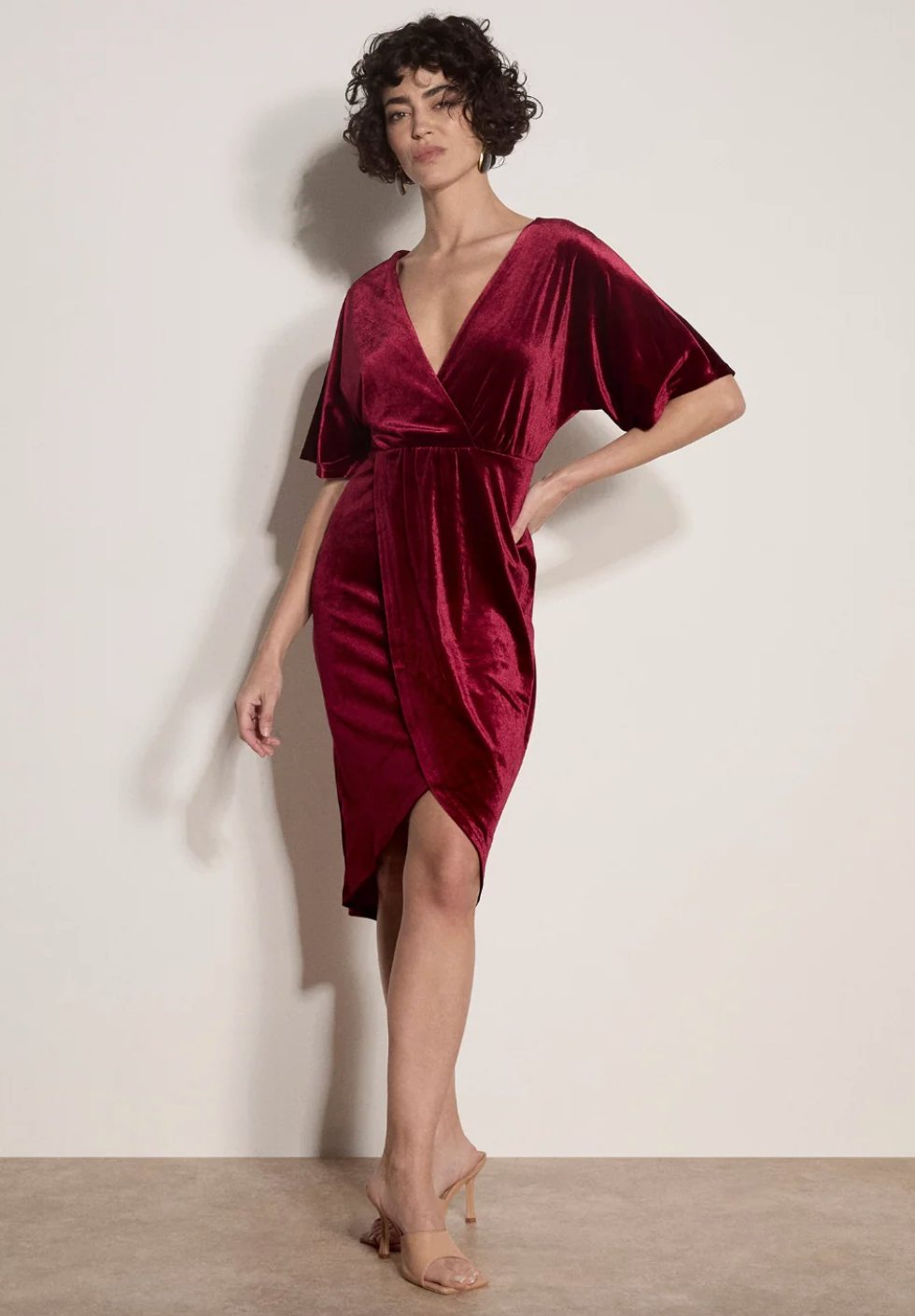 Apricot Robe en velours avec manches chauve-souris