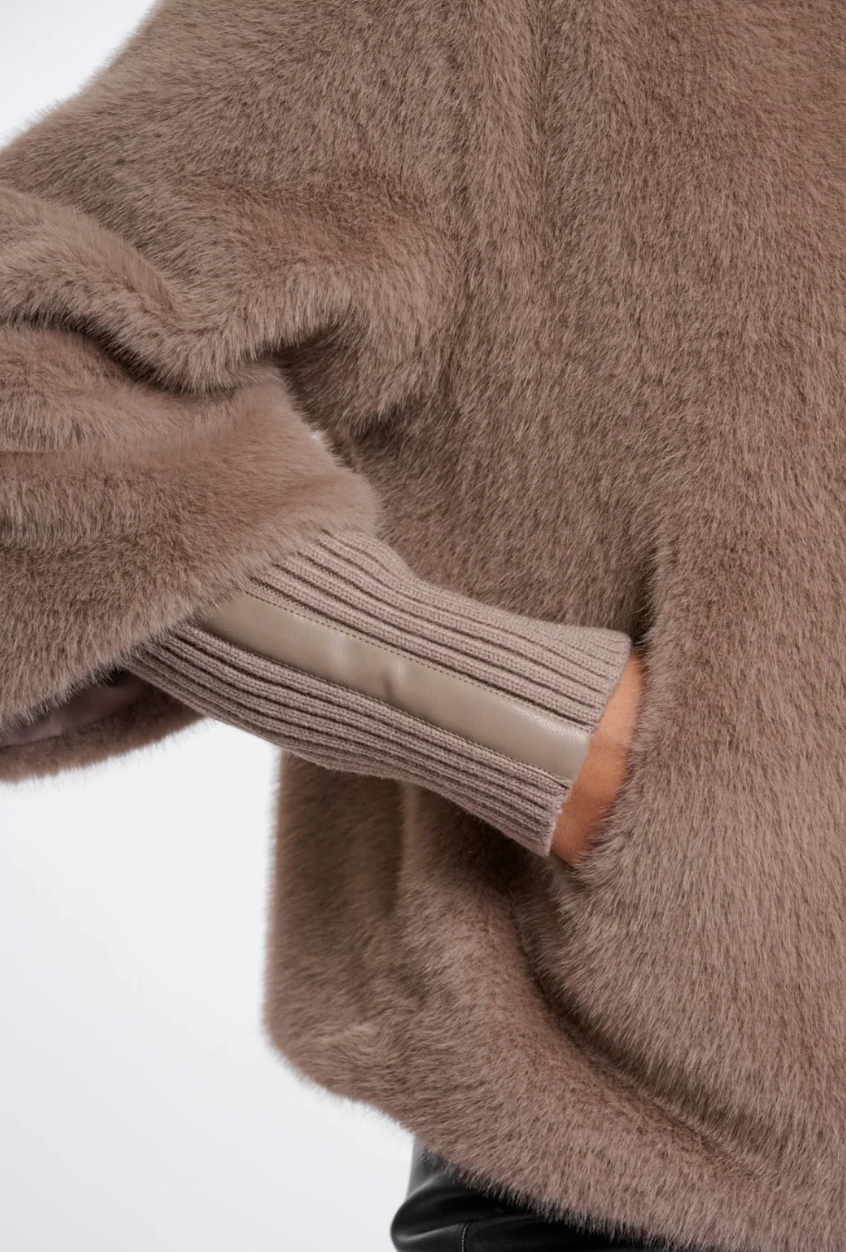 Rino & Pelle Manteau Fourrure Vegane Nesrin