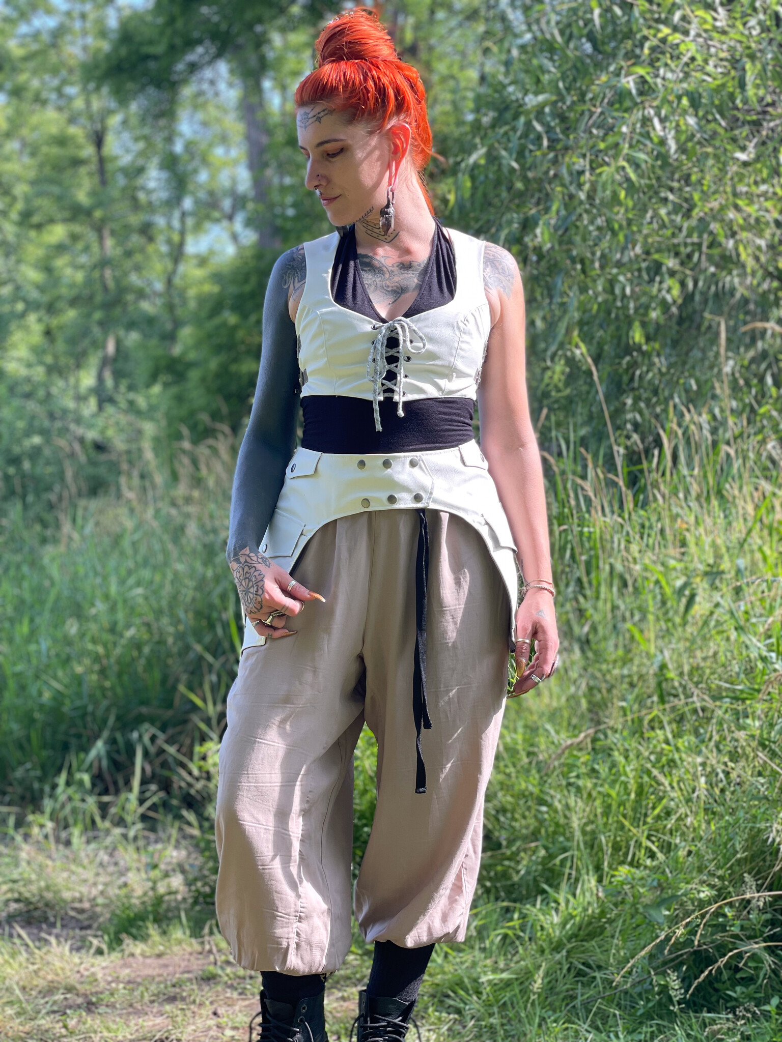 Adjustable Pocket Belt: Faux Leather