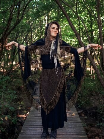 Lace Cape: Black Fringe