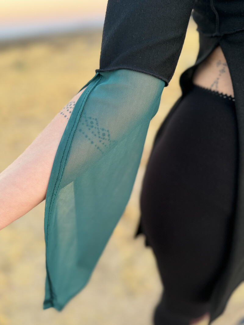 Hooded Tunic Top: Contrast Black + Clover
