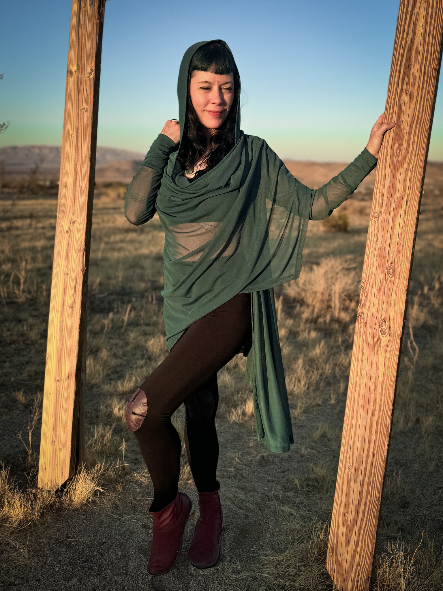 Hooded Mantle Wrap: Mesh + Clover