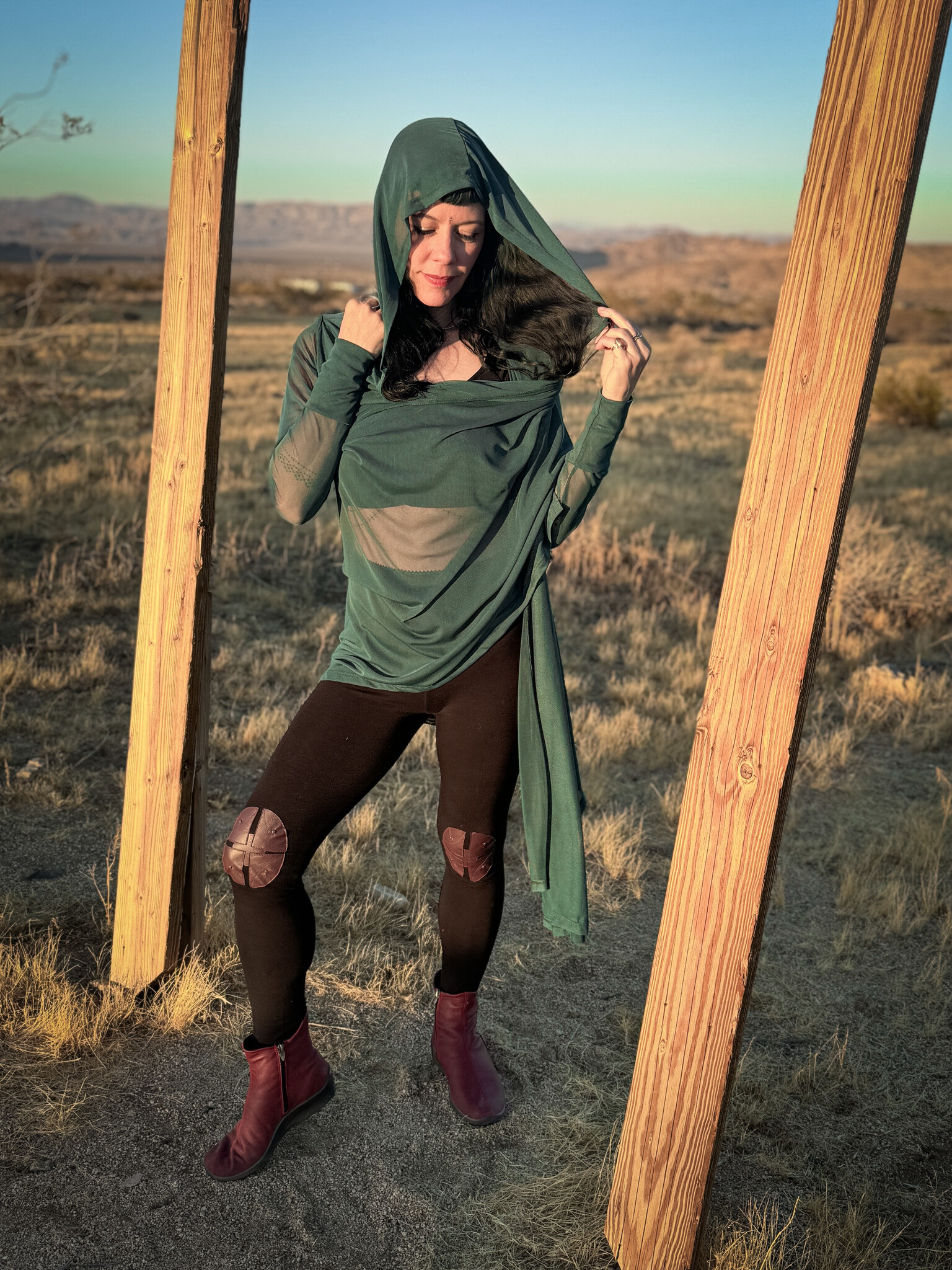 Hooded Mantle Wrap: Mesh + Clover